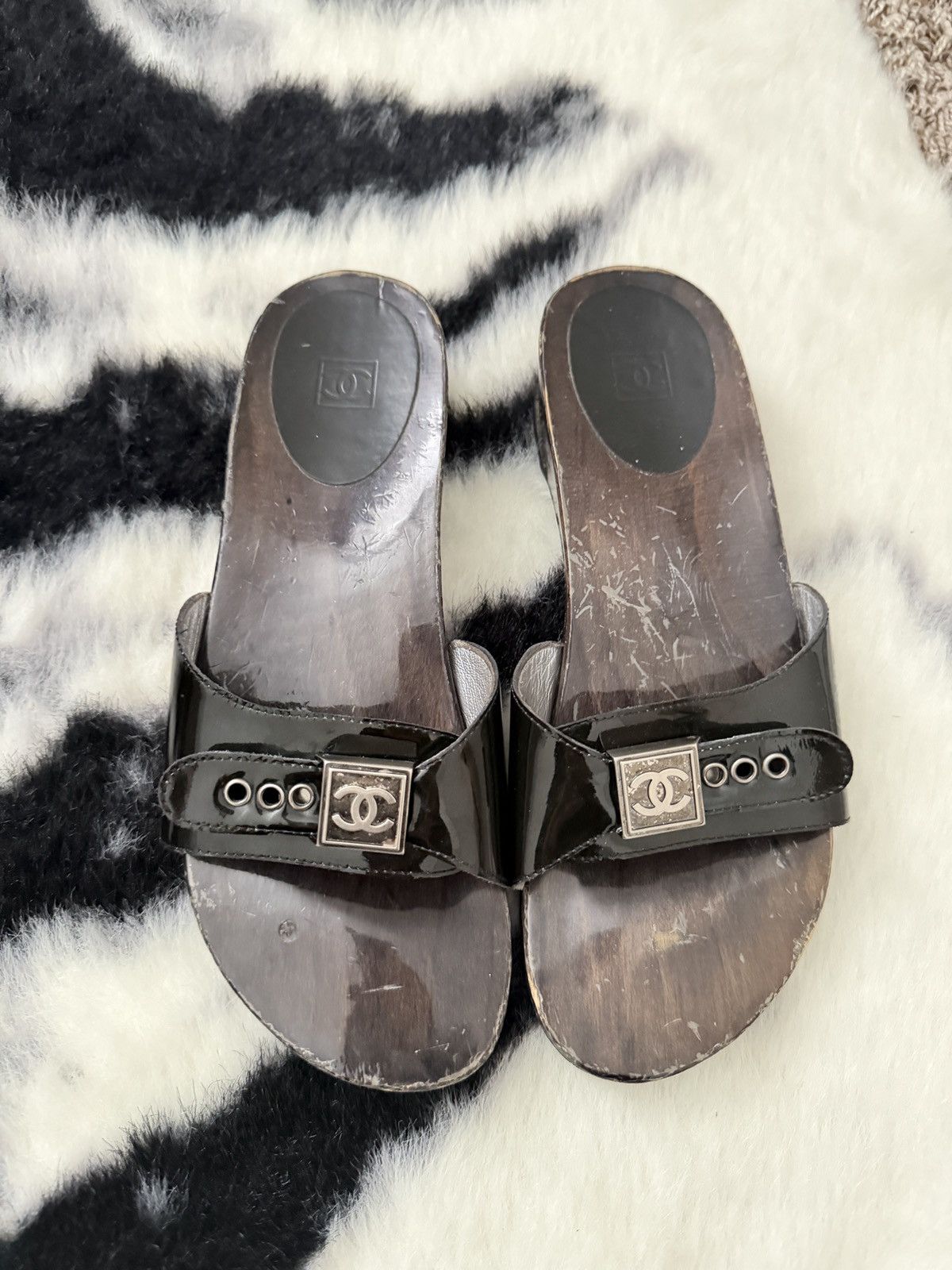 Chanel VINTAGE CHANEL SANDALS Size US 7 / IT 37 - 1 Thumbnail