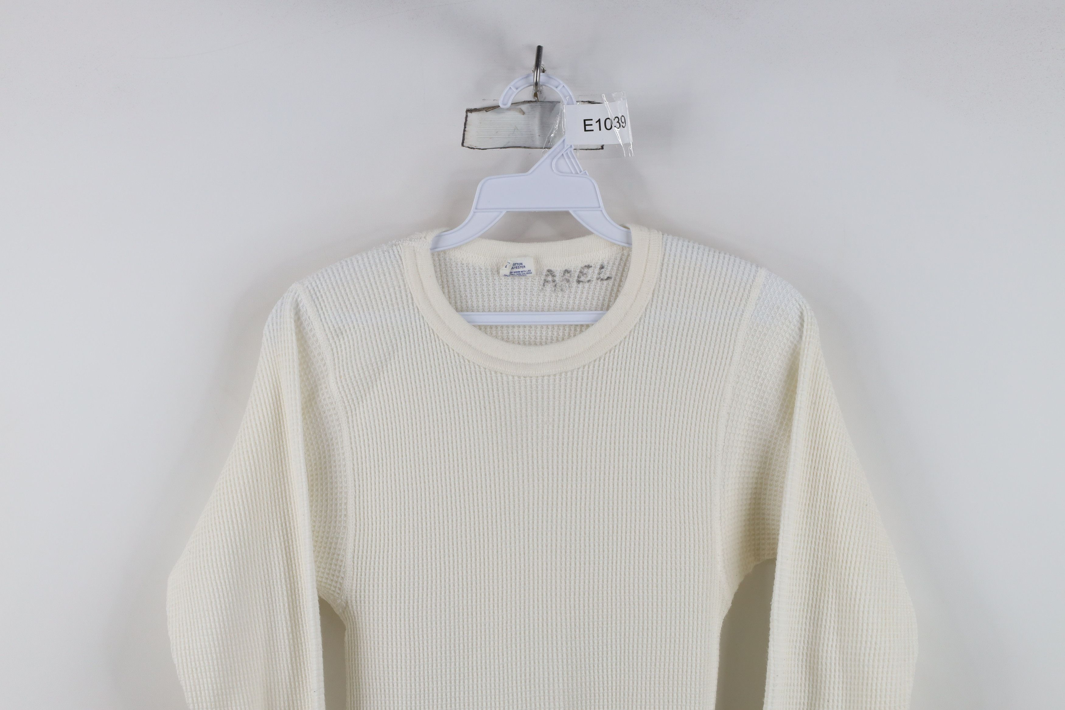 Vintage Vintage 90s Streetwear Thermal Waffle Knit T-Shirt Cream USA Size L / US 10 / IT 46 - 2 Thumbnail
