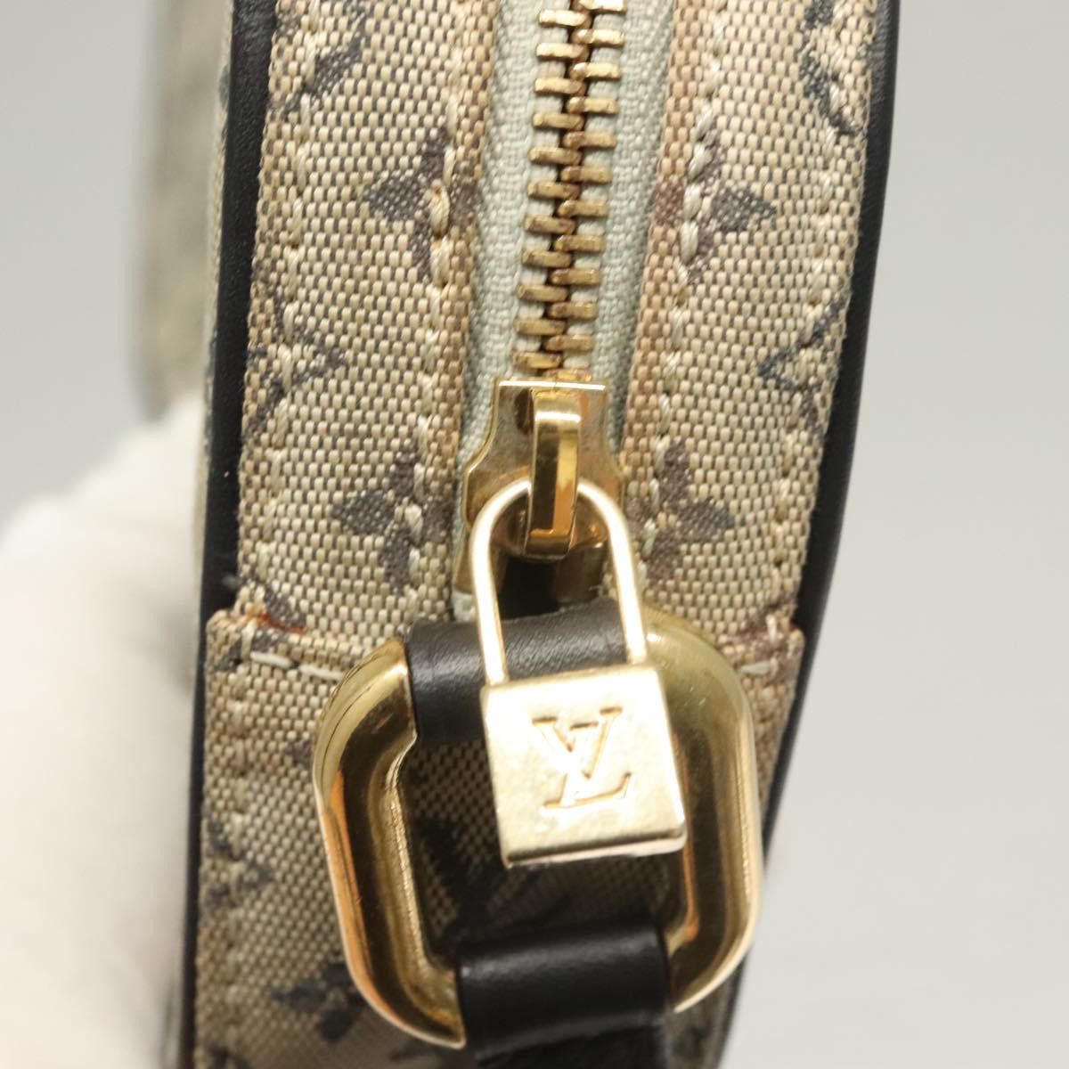 Louis Vuitton LOUIS VUITTON Monogram Mini Juliet MM Shoulder Bag Blue Size ONE SIZE - 9 Thumbnail
