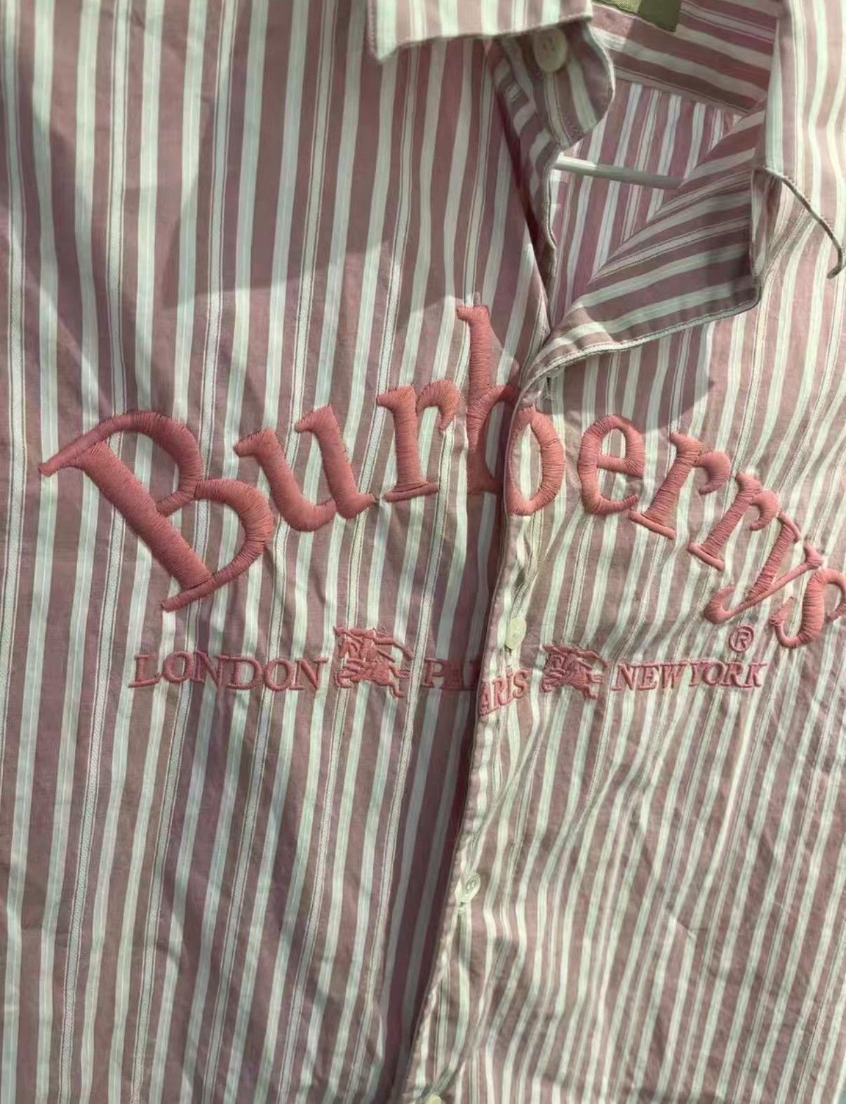 Burberry Burberry pink striped short-sleeve shirt J38 Size S / US 4 / IT 40 - 3 Thumbnail