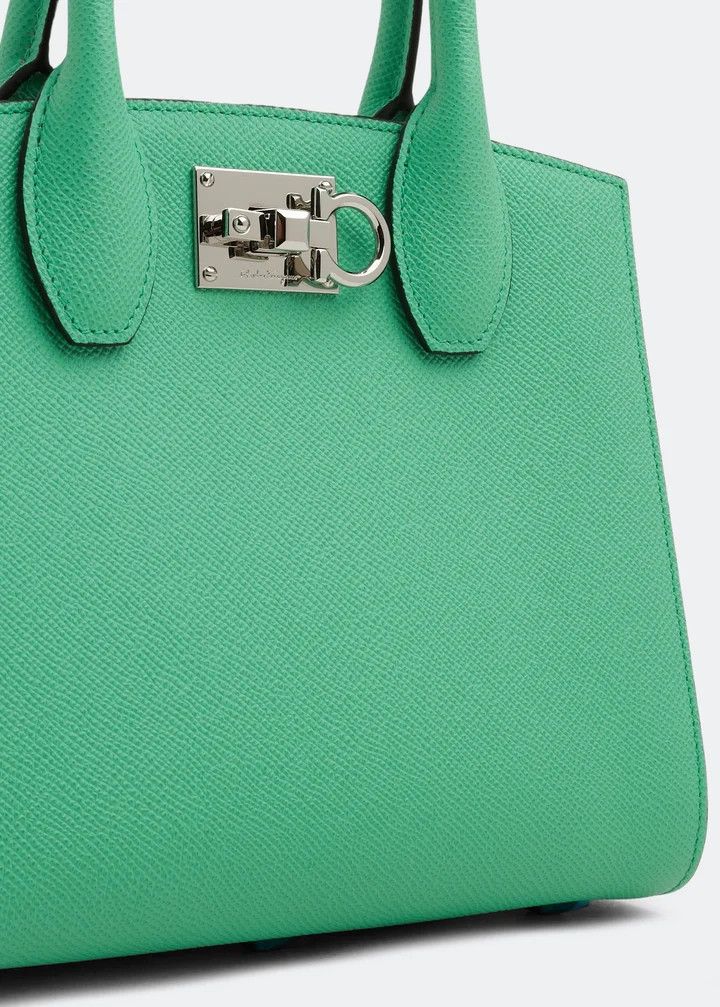 Salvatore Ferragamo o1s1rm0526 Size : OS / Handbag in Green Size ONE SIZE - 2 Thumbnail