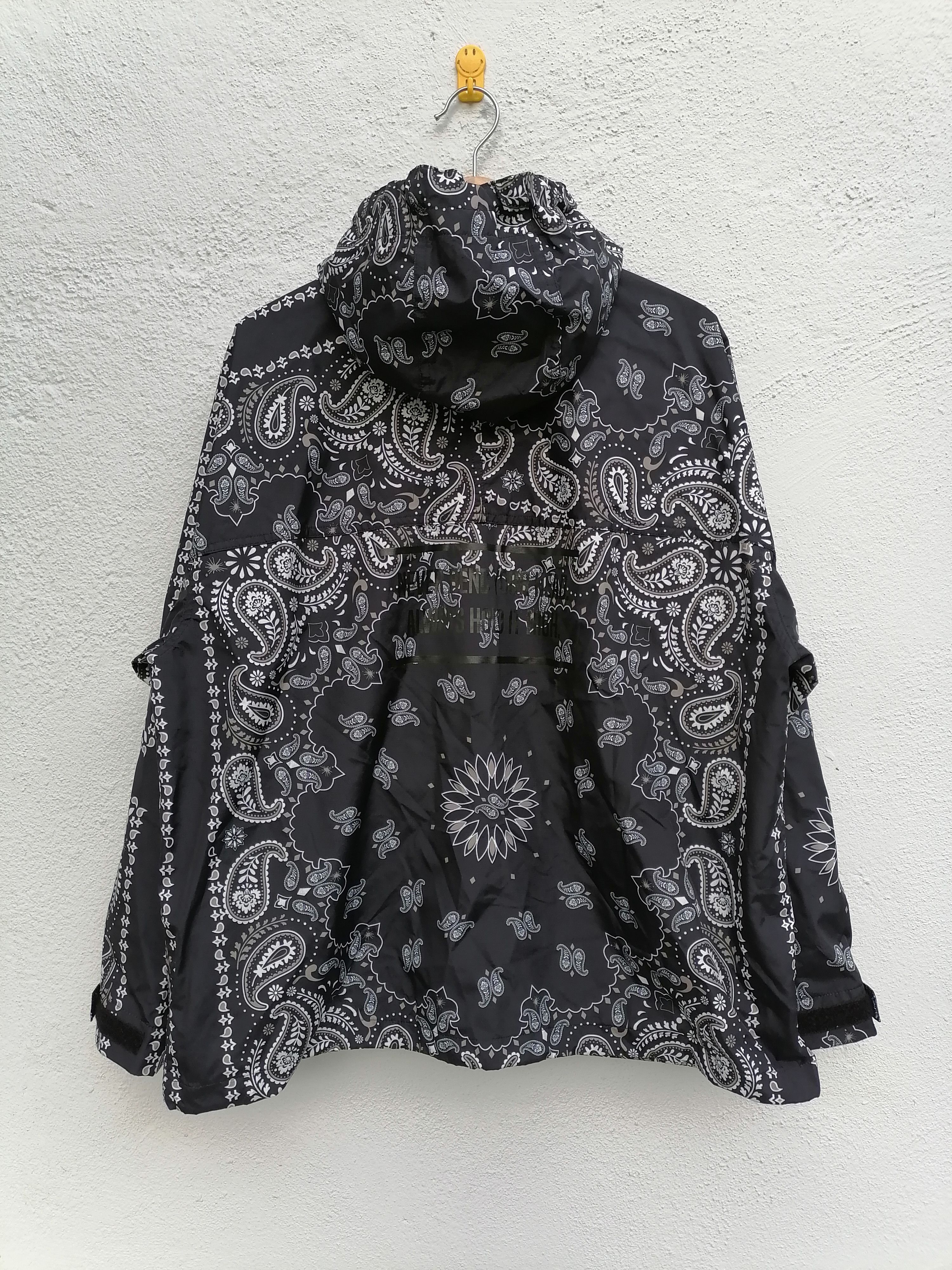 GU × Japanese Brand × Maison MIHARA YASUHIRO Miharayasuhiro x Gu Bandana Paisley Jackets Size US S / EU 44-46 / 1 - 8 Thumbnail