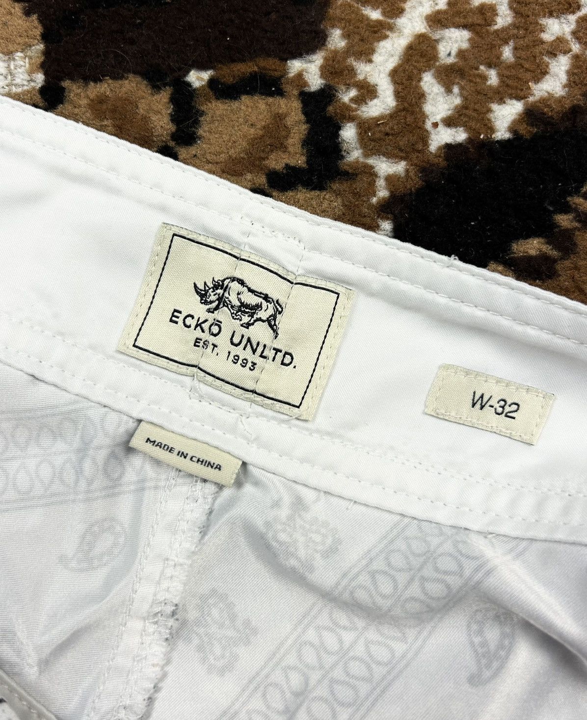 Ecko Unltd. × Vintage Vintage Ecko Unltd Bandana Rap Shorts Y2k Size US 32 / EU 48 - 10 Thumbnail