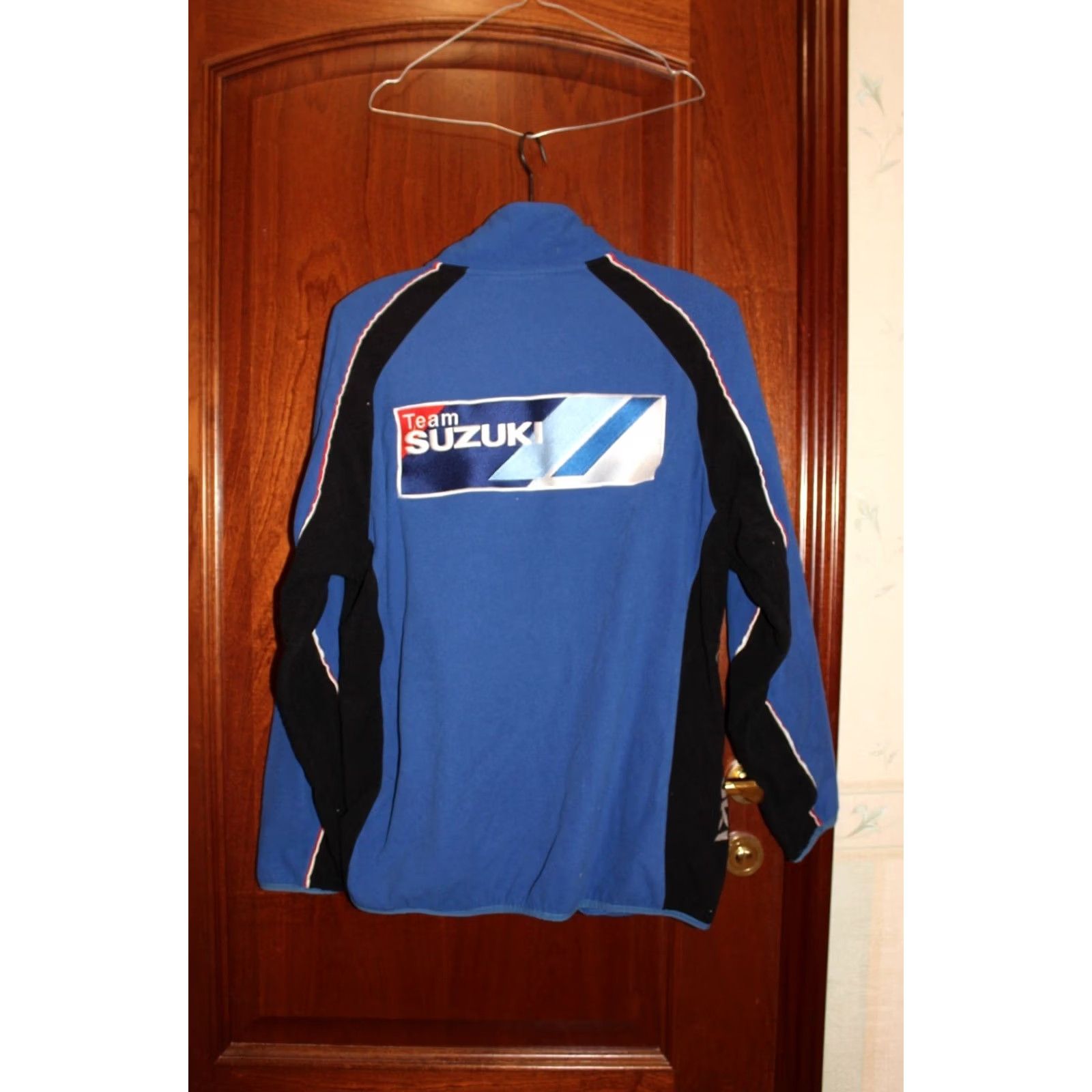 Vintage Vintage Suzuki Team GSX-R Official Fleece Full Zip Jacket Men XL Blue - Motor Sport, 2000s, GSX-R, Team, Fleece, Zip Jacket, Mens Size US XL / EU 56 / 4 - 6 Thumbnail
