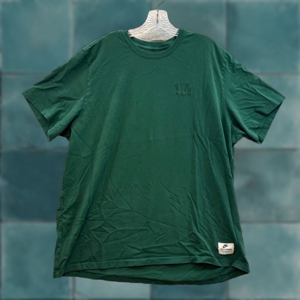 Nike Nike Tee Shirt 2XL Green Logo Embroidered Crew Neck Short Sleeve Men Mens T-Shirt 2XL Size US XXL / EU 58 / 5 - 1 Thumbnail