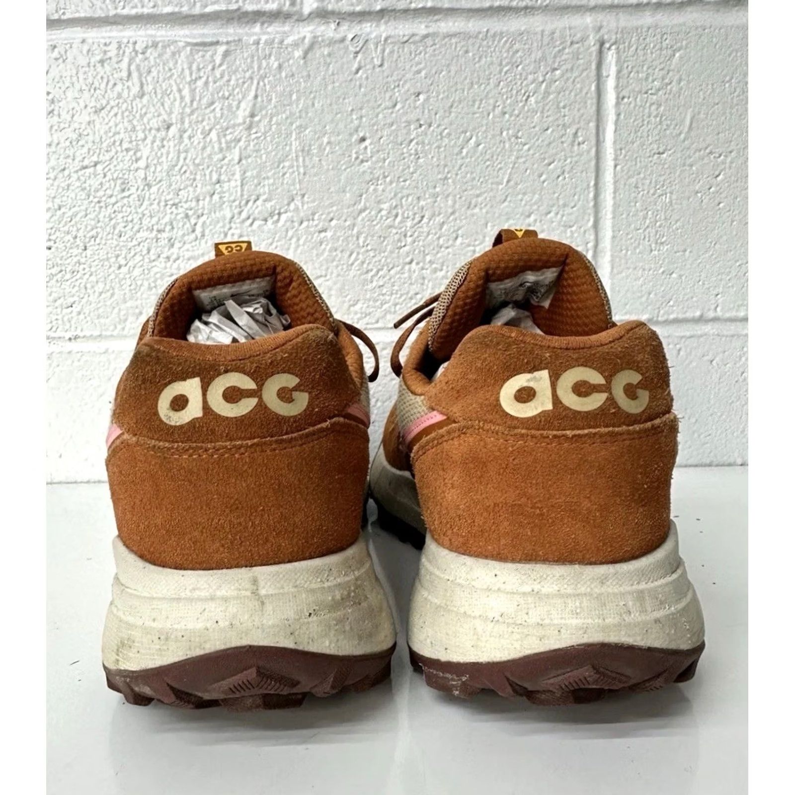 Nike Nike ACG Lowcate Sneaker DM8019-201 Hemp/Dark Russet/Total Orange/Coral Chalk Mens Size 14 Size US 14 / EU 47 - 6 Thumbnail