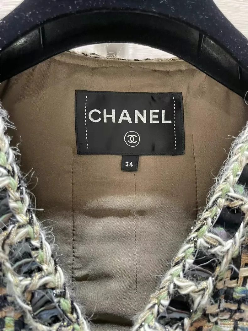 Chanel Chanel Roman detail tweed classic gold buckle four-pocket j Size XXS / US 00 / IT 34 - 2 Thumbnail