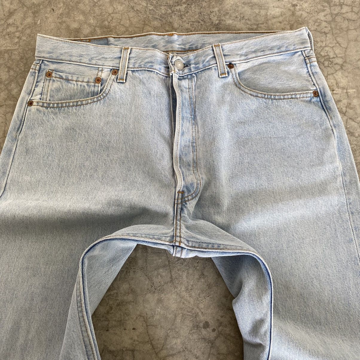 Levi's Size 35x30 Vintage 1996 Levis 501 Light Blue Jeans Size US 35 - 11 Thumbnail