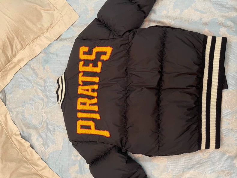 Gucci Gucci Down jacket 2502-Nextarrow Size US S / EU 44-46 / 1 - 3 Thumbnail