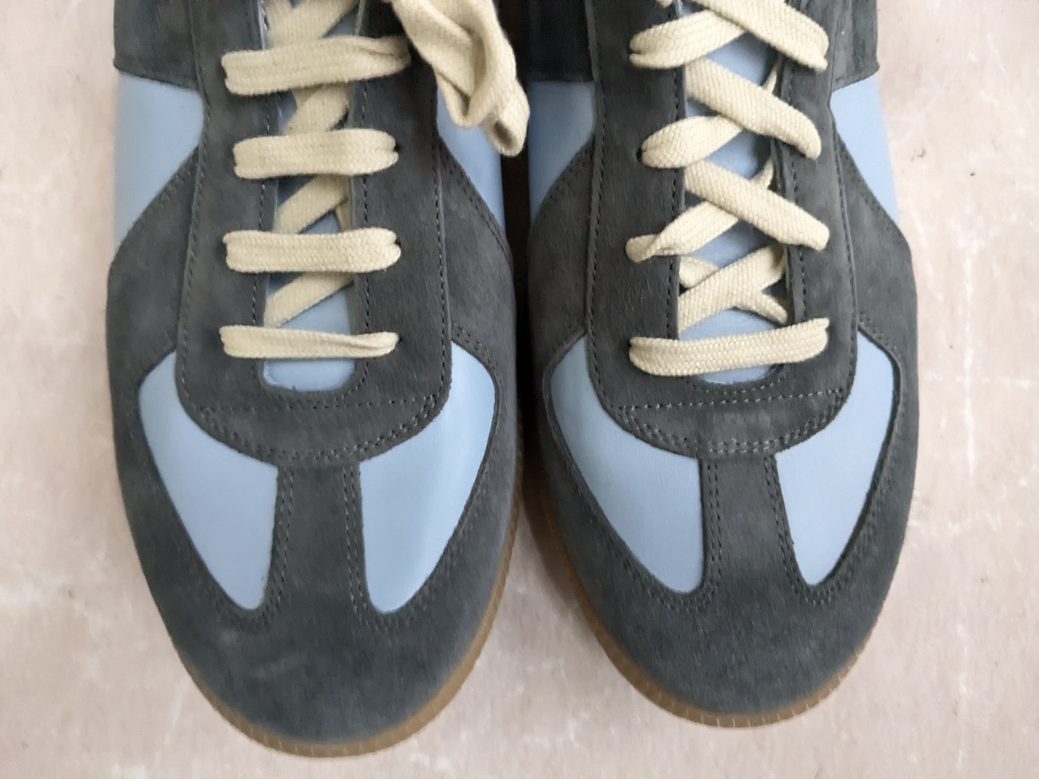 Maison Margiela Maison Margiela Replica GAT White Blue 11 44 Low Tops Size US 11 / EU 44 - 2 Thumbnail