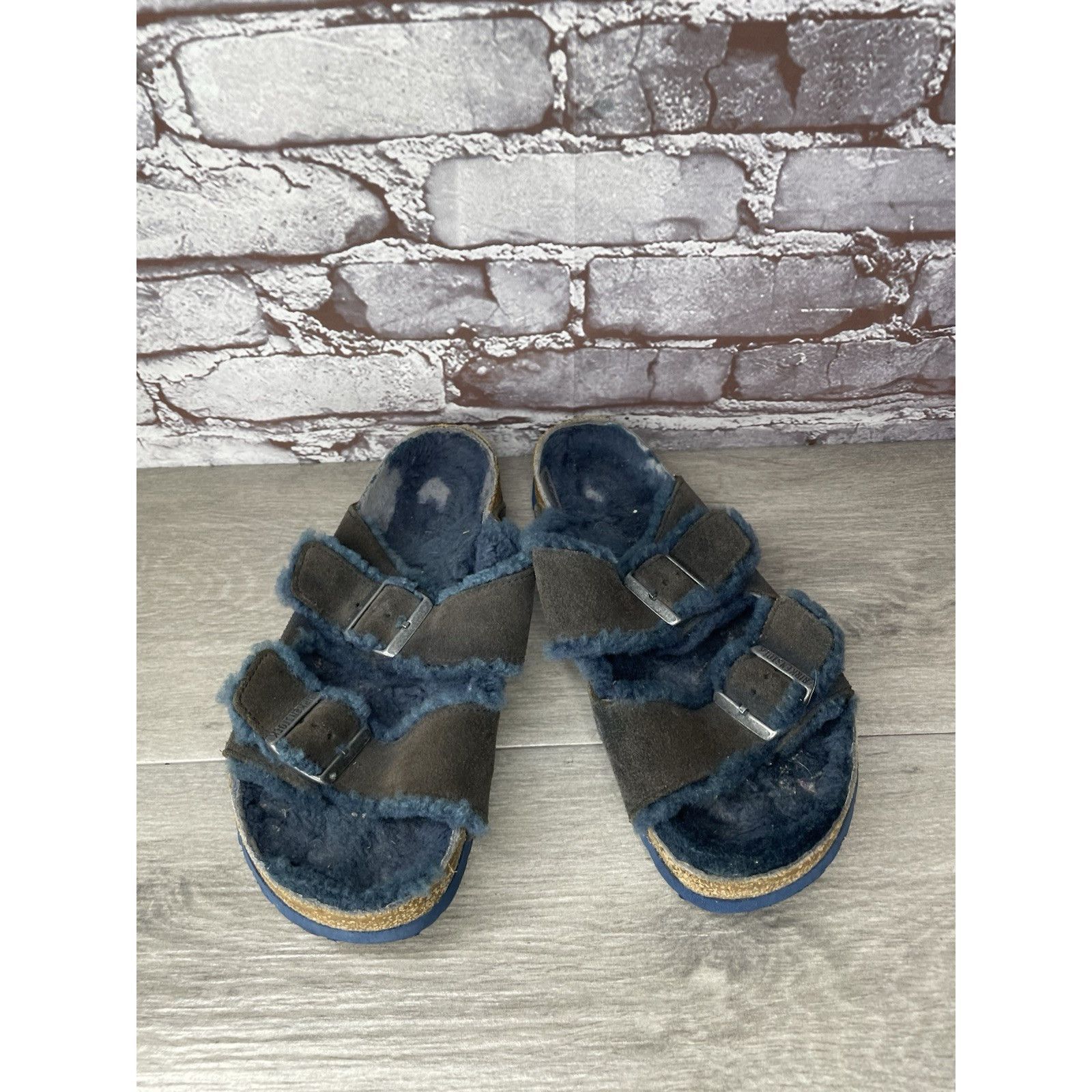 Birkenstock Birkenstock Arizona Fur Midnight Navy Strap Slides Sandals W Size US 10 / IT 40 - 12 Thumbnail