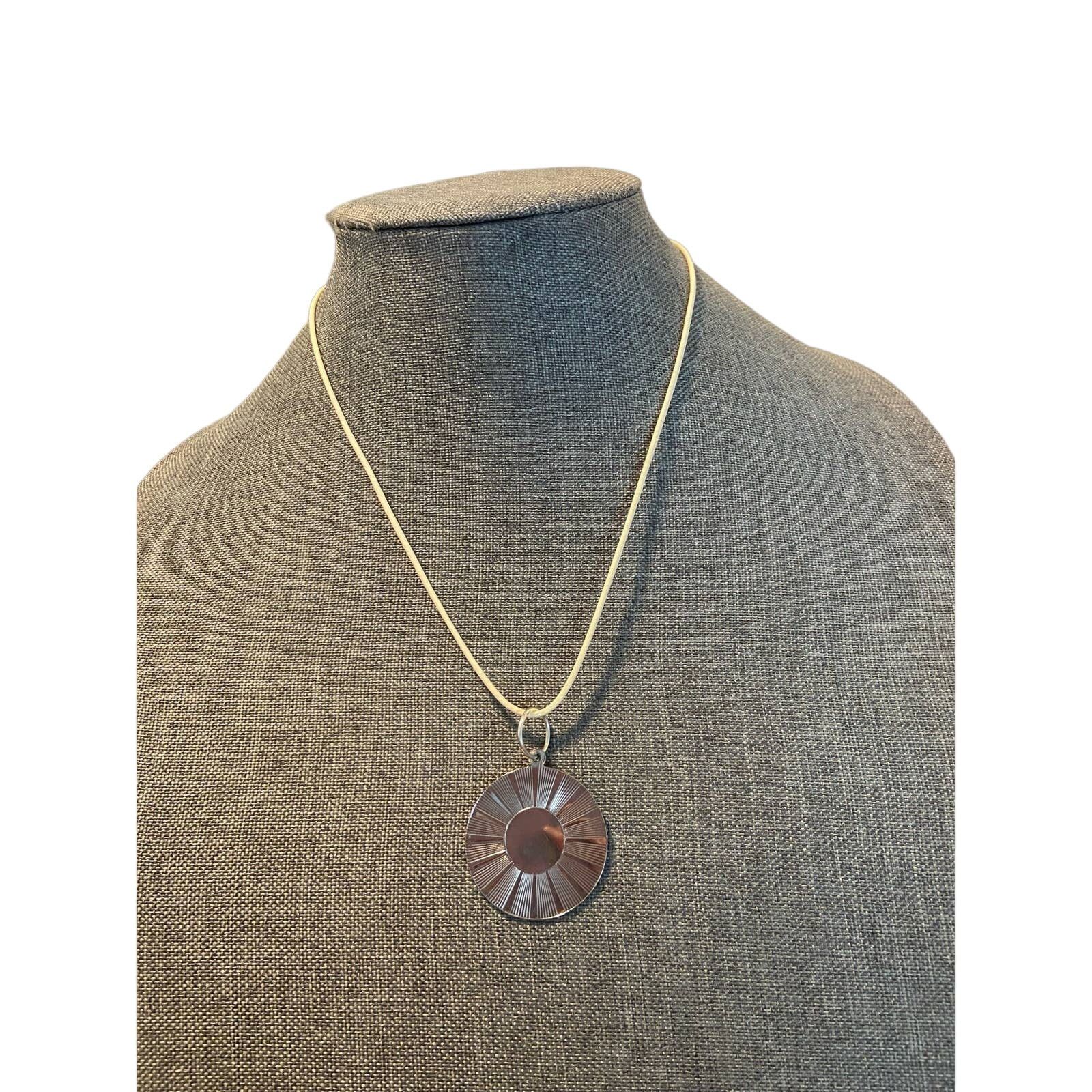 Handmade sunburst necklace silver tone Size ONE SIZE - 1 Thumbnail
