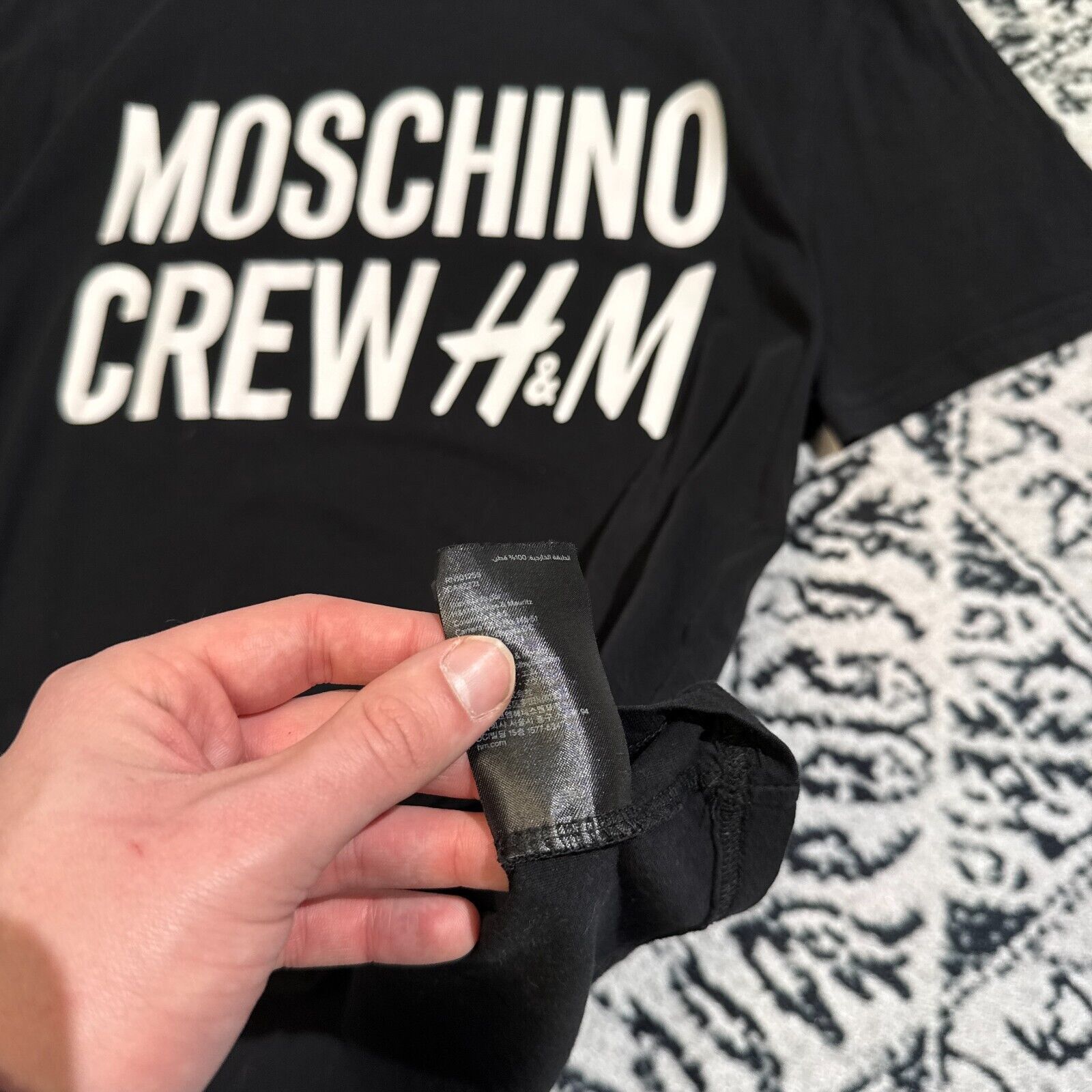 Moschino × Vintage Vintage Black Cotton T-Shirt Size L Moschino H&M Crew Y2K Size US L / EU 52-54 / 3 - 9 Thumbnail
