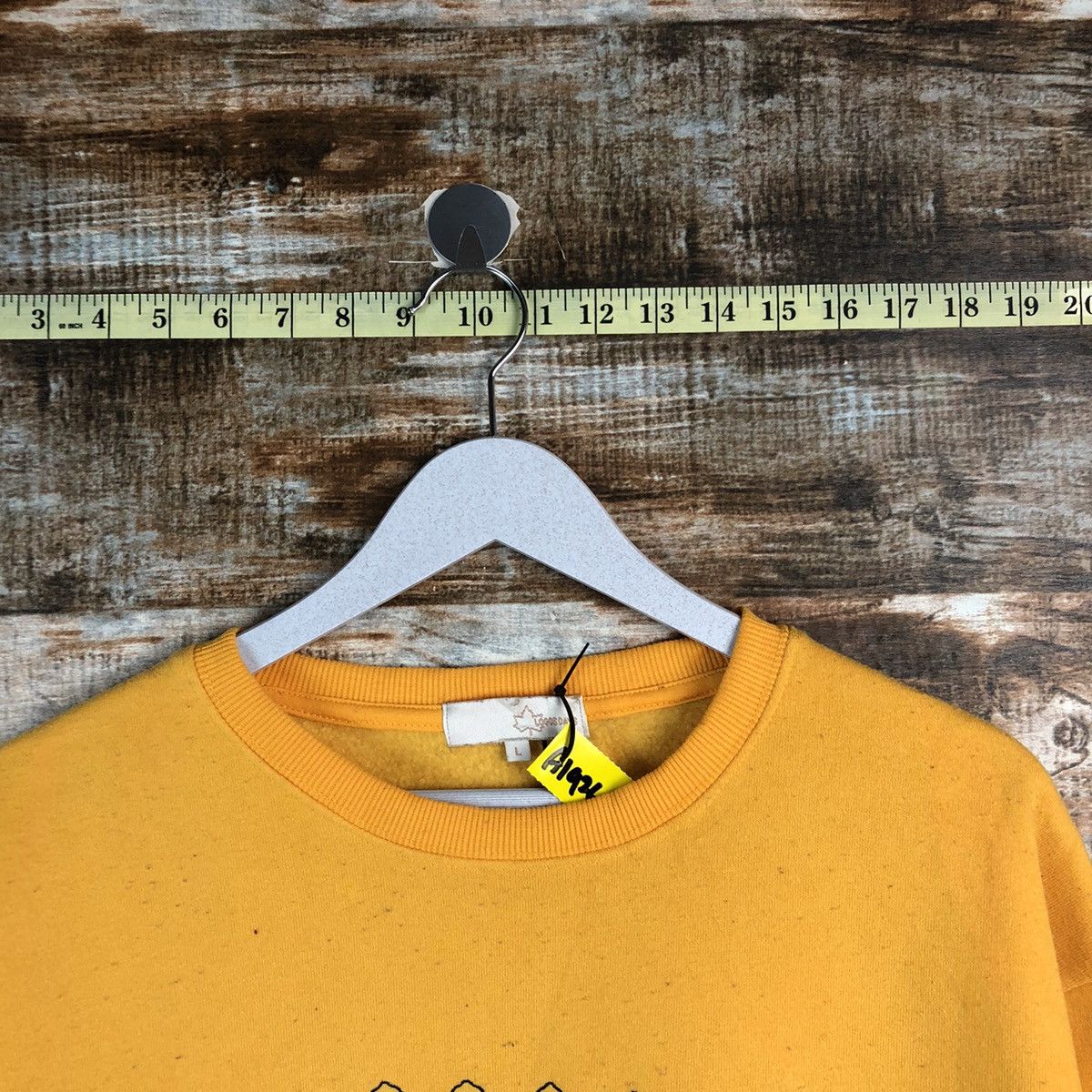 Japanese Brand × Vintage Logos Days Yellow Sweatshirt #A1926 Size US M / EU 48-50 / 2 - 4 Thumbnail