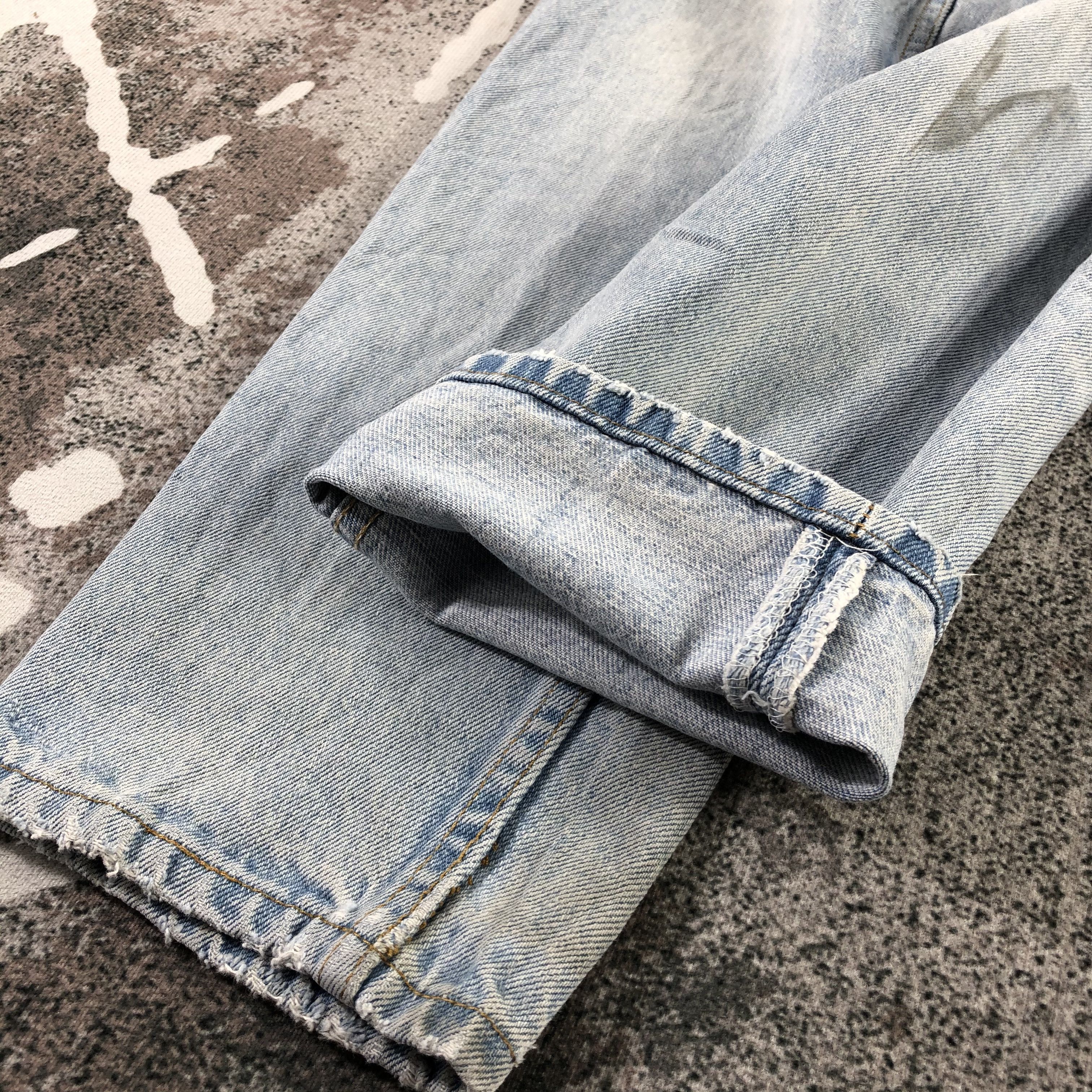 Levi's Vintage 90s Levi's 550 Jeans Lightwash Denim KJ1389 Size US 31 - 7 Thumbnail
