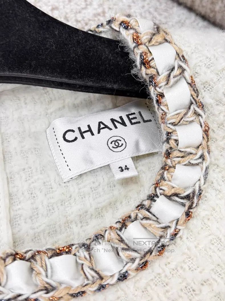 Chanel Chanel Long-sleeved soft tweed dress with chain rolled edg Size XXS / US 00 / IT 34 - 5 Thumbnail