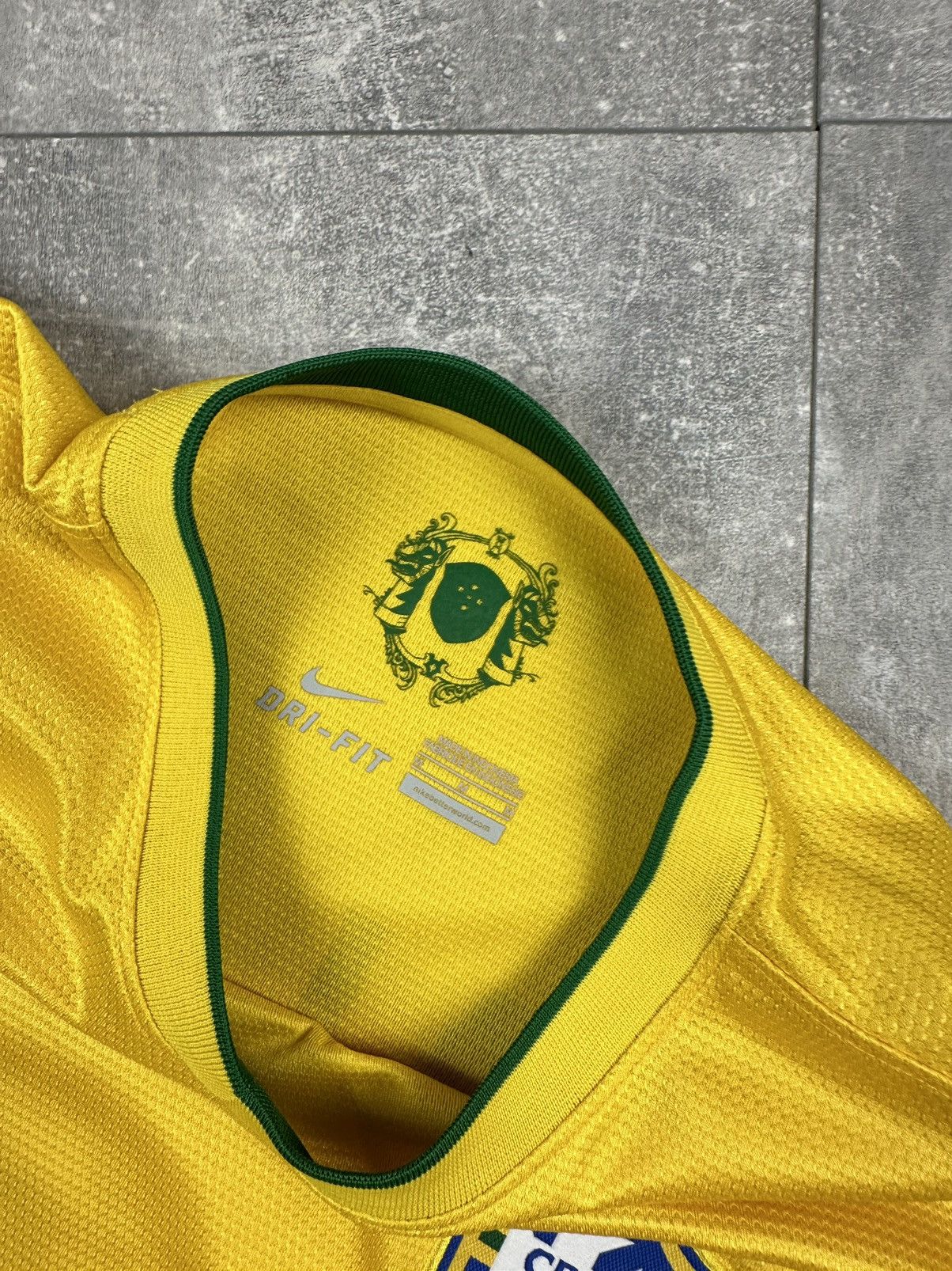 Nike Nike Brazil National Team Naldo #25 Soccer Jersey 447931-703 Size US M / EU 48-50 / 2 - 8 Thumbnail