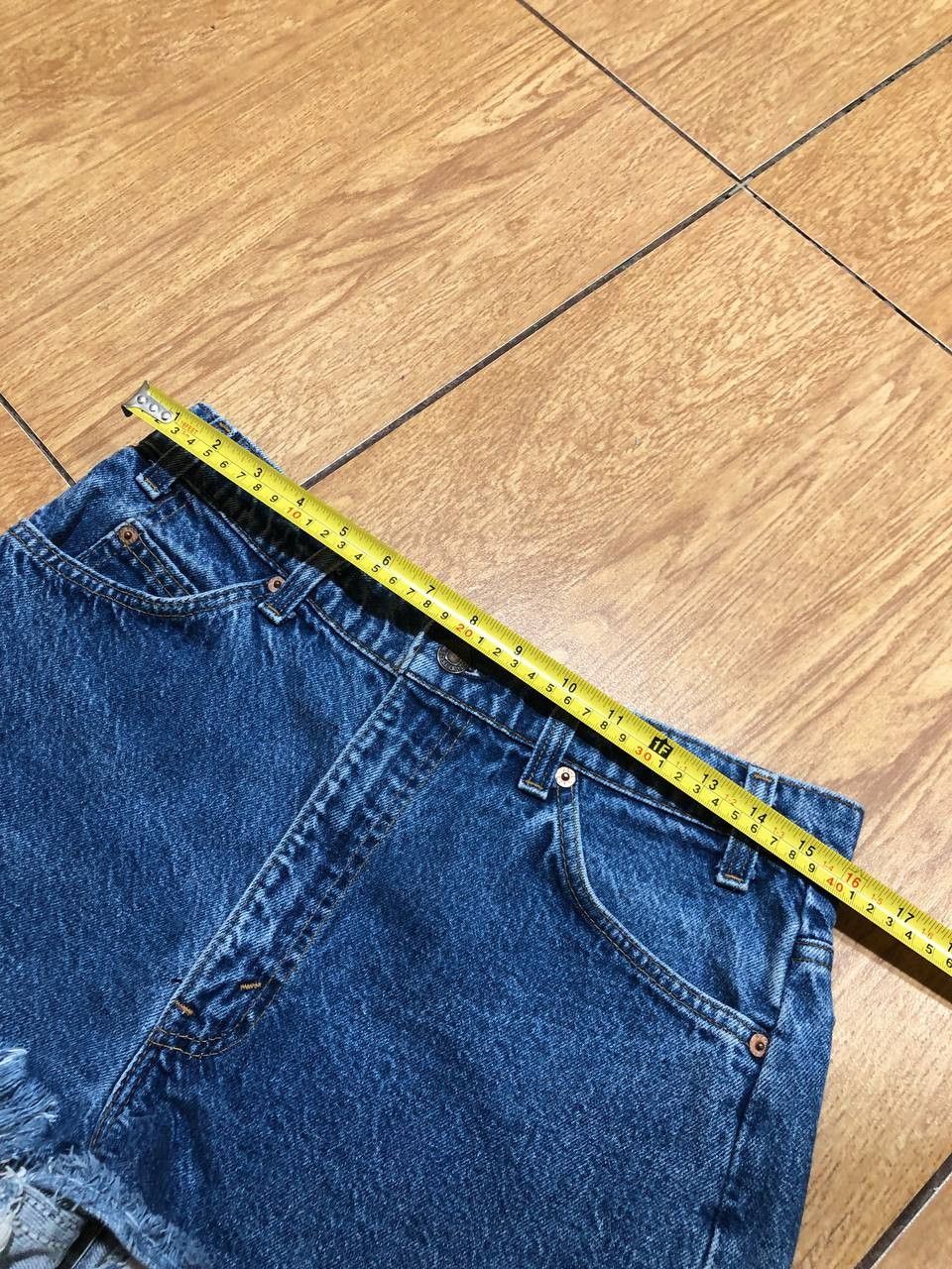 Levi's Levi’s shorts vintage jeans Size US 34 / EU 50 - 12 Thumbnail