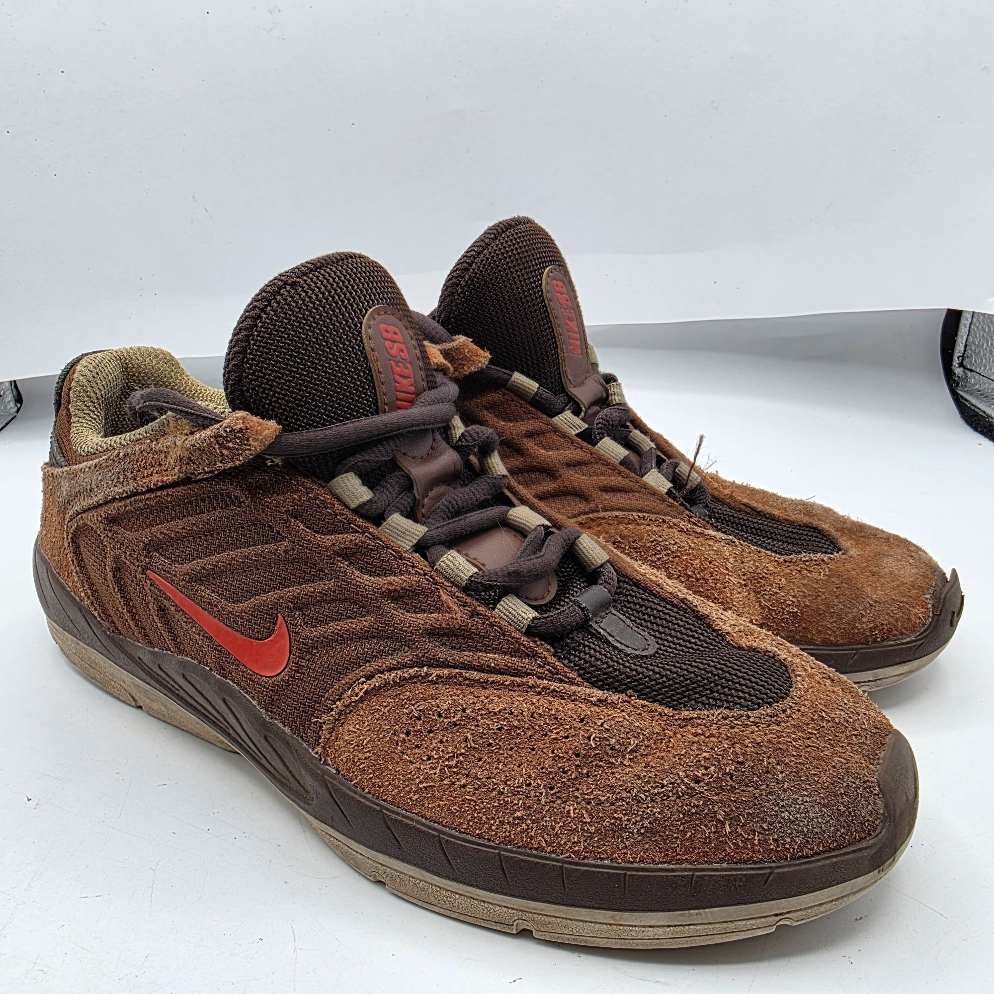 Nike Nike SB Vertebrae Brown Cacao Wow Dragon Red Mens Shoes Size Size US 6.5 / EU 39-40 - 1 Thumbnail