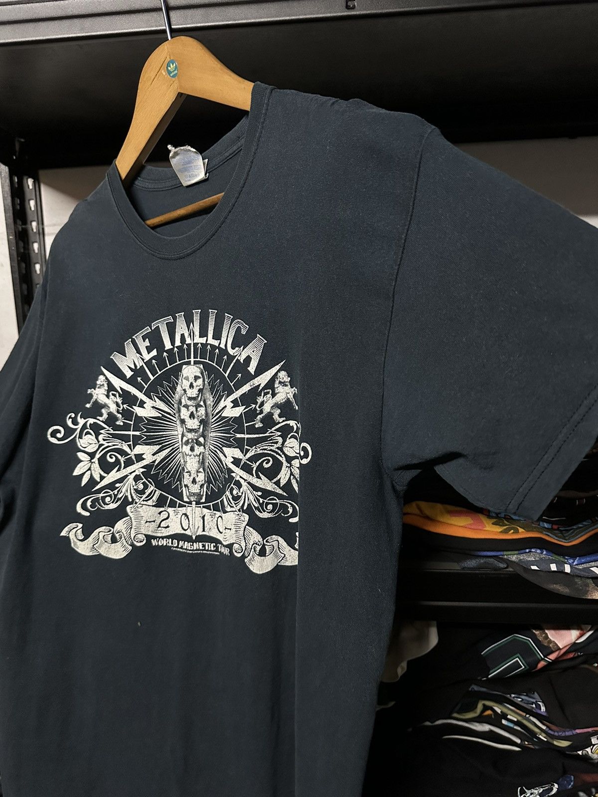 Band Tees × Vintage Vintage Metallica Magnetic Tour Faded Tee Size US L / EU 52-54 / 3 - 8 Thumbnail