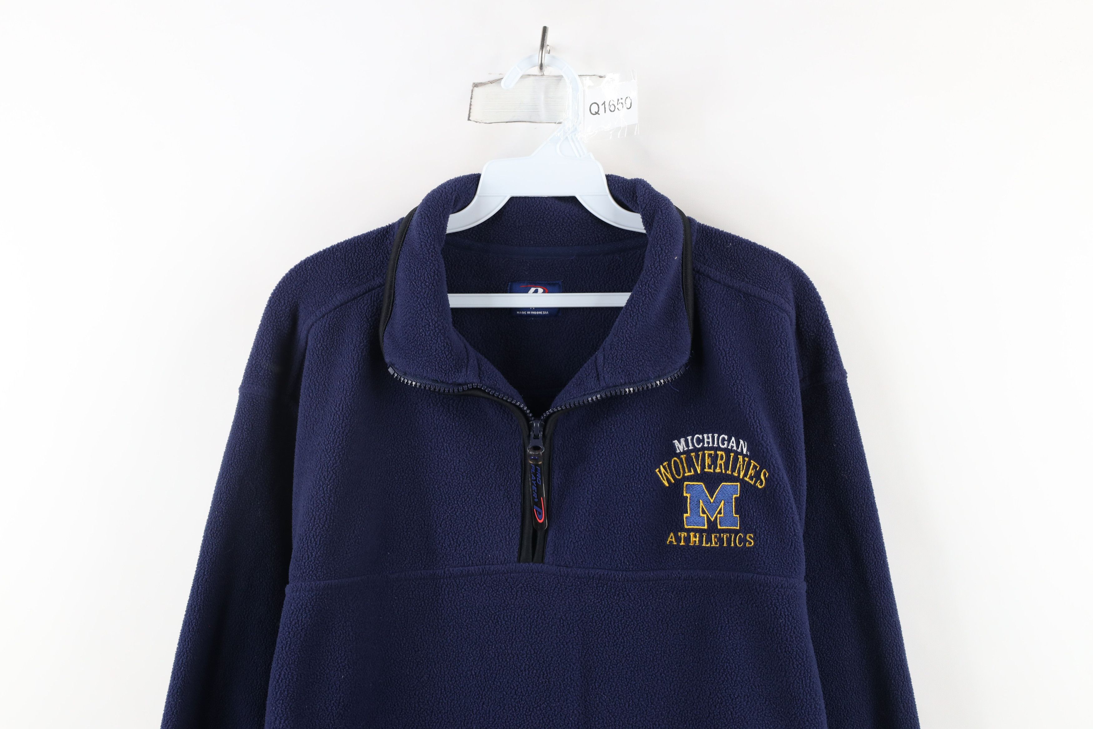 Vintage Vintage 90s University of Michigan Half Zip Fleece Sweater Size US M / EU 48-50 / 2 - 2 Thumbnail