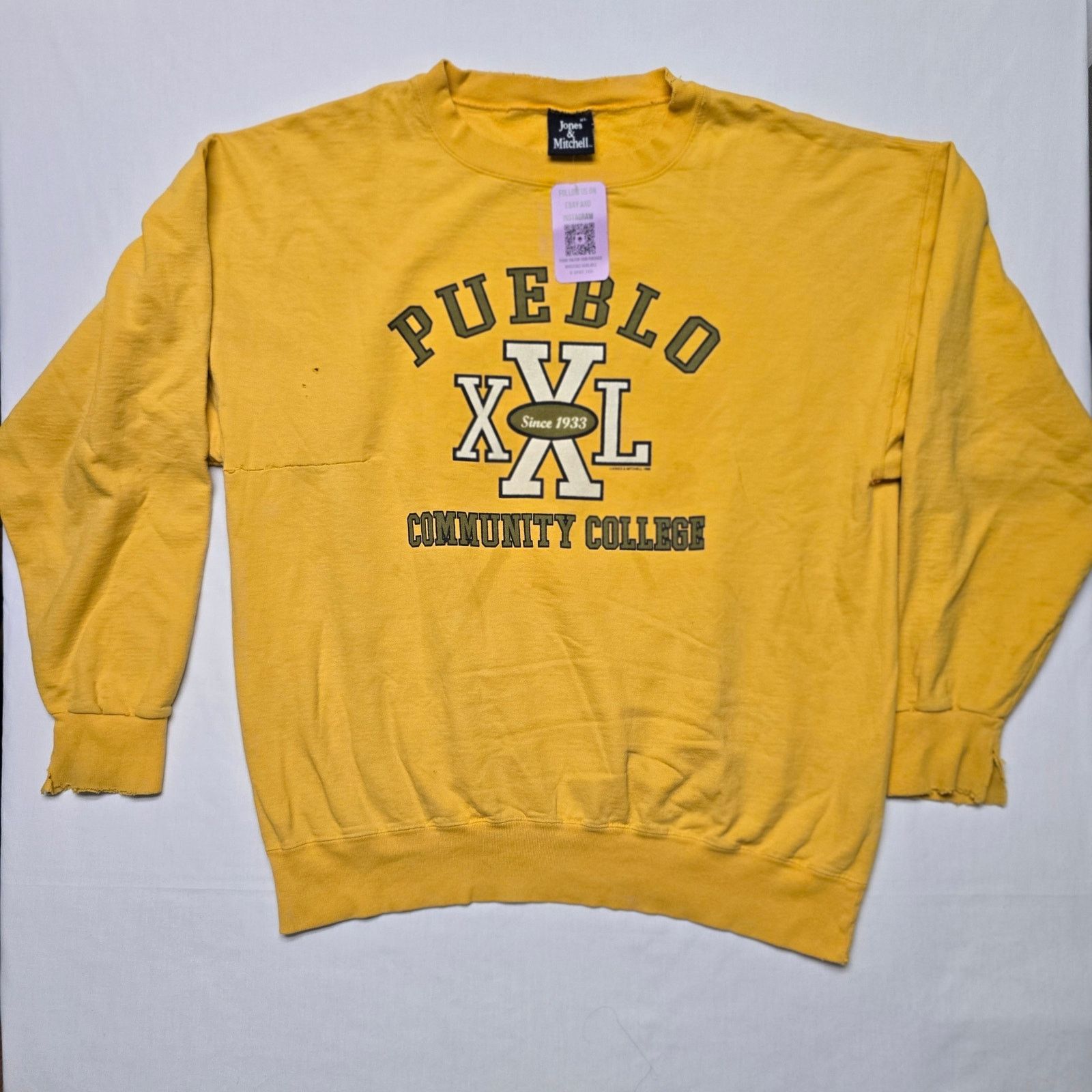 Vintage Vintage Pueblo College Sweatshirt Comunity Distressed XL Size US XL / EU 56 / 4 - 1 Thumbnail