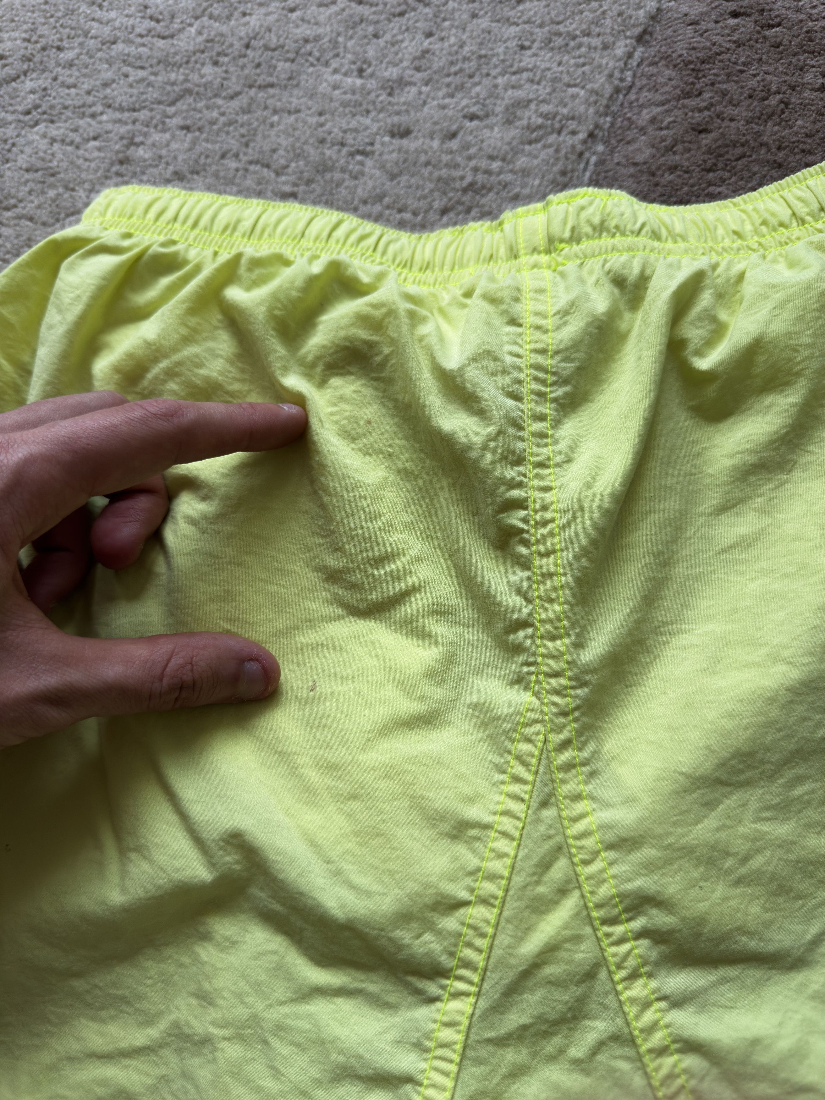 Nike Borussia Dortmund Germany Nike Vintage 95-96 Shorts Football Size US 26 / EU 42 - 8 Thumbnail