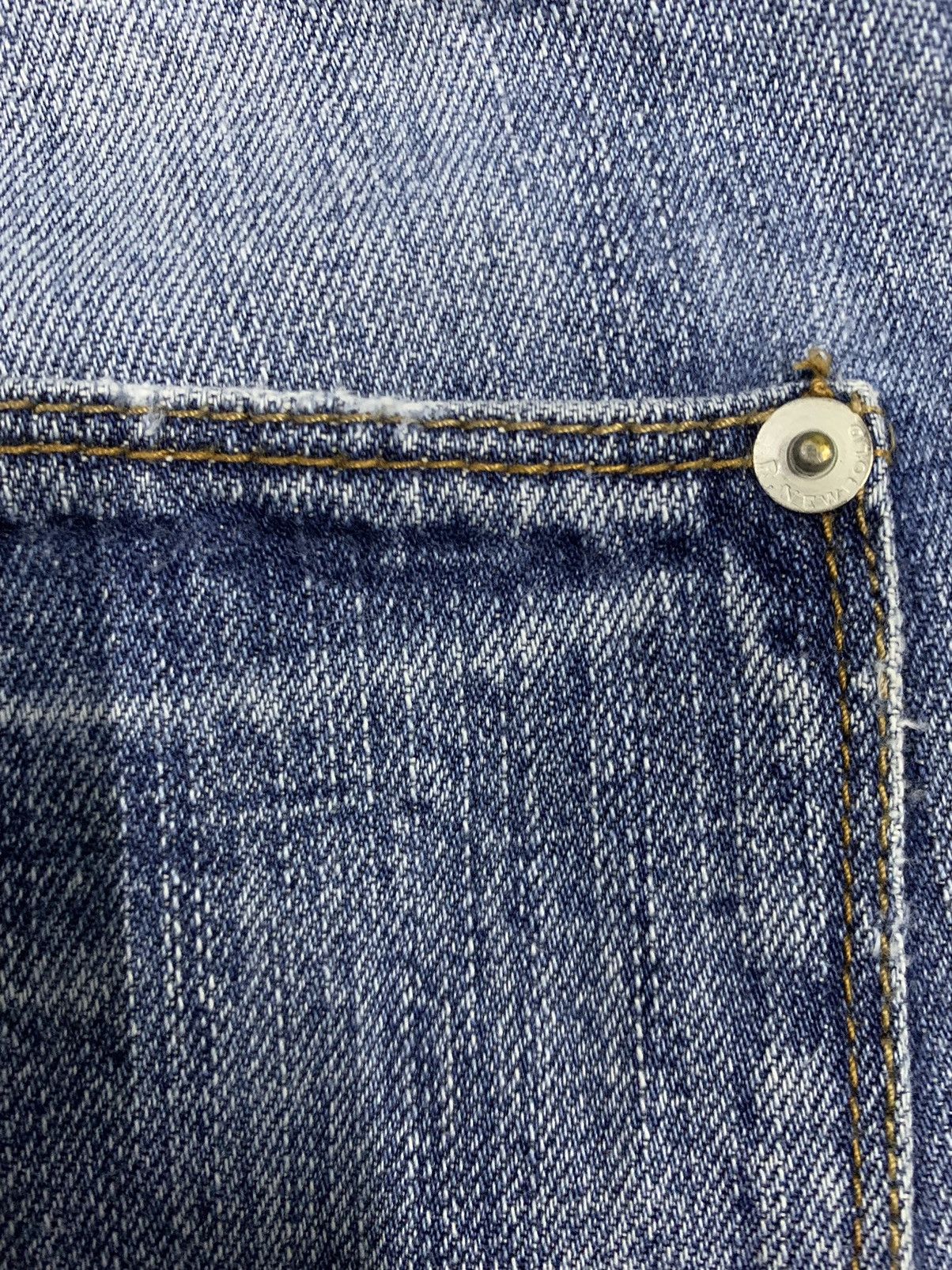 Paul Smith Vintage 90s R.Newbold Loose Fit Ripped Jeans by Paul Smith Size US 30 / EU 46 - 14 Thumbnail