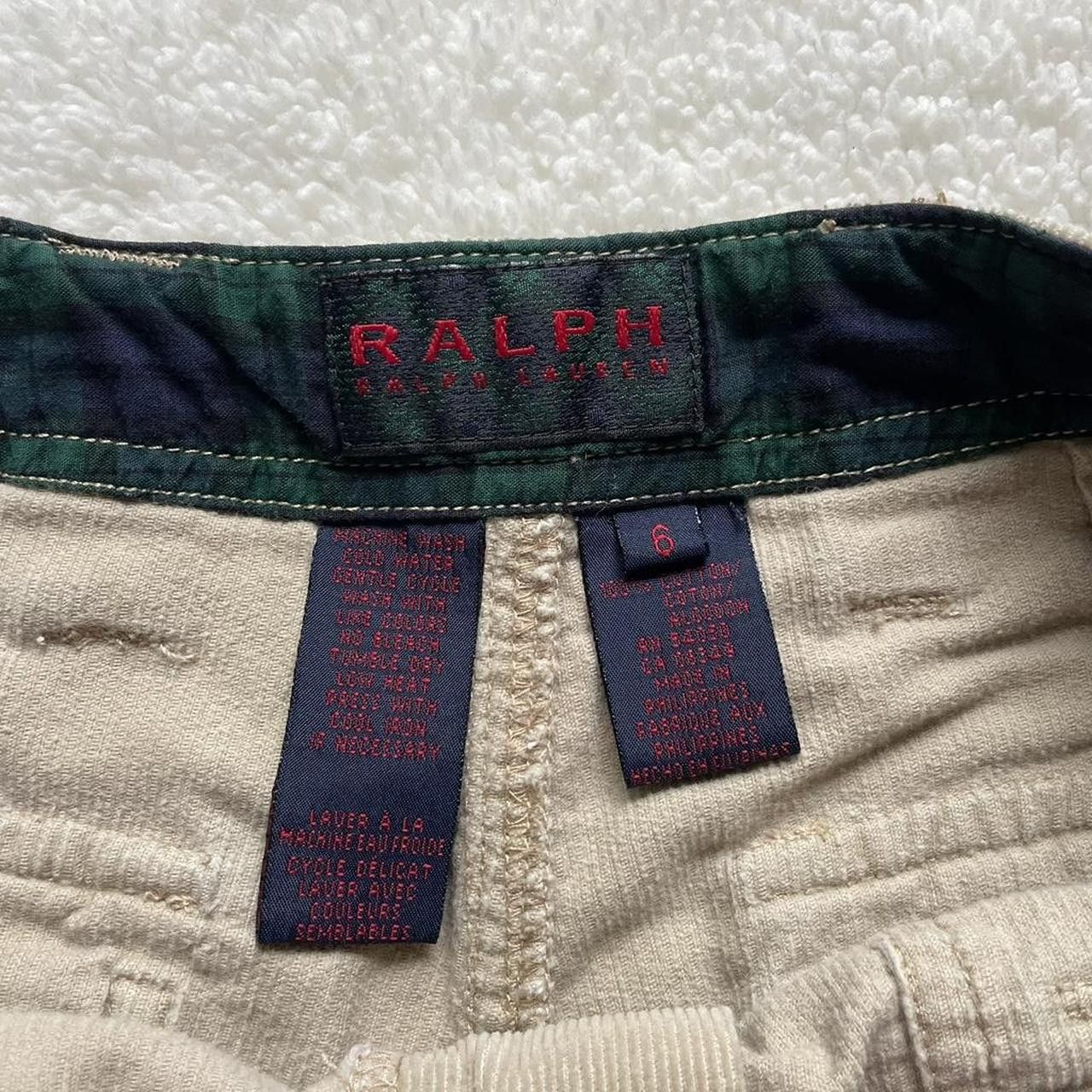 Ralph Lauren Vintage Ralph Lauren tan cargo shorts Size 28" / US 6 / IT 42 - 2 Thumbnail