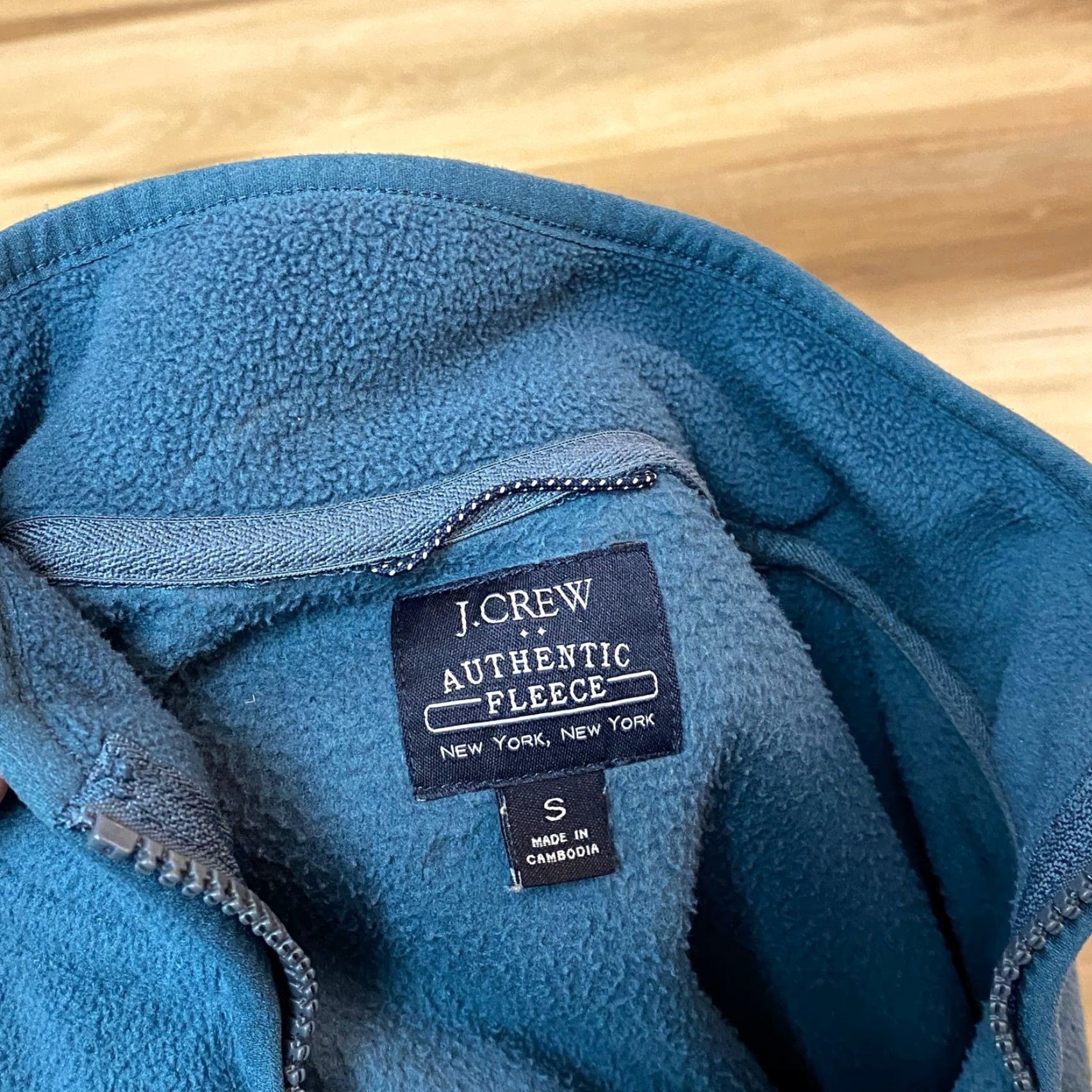 J.Crew J. Crew Mens Fleece Quarter Zip Pullover Colorblock Blue White Small Sweatshirt Zip Mock Neck Pockets Size US S / EU 44-46 / 1 - 2 Thumbnail