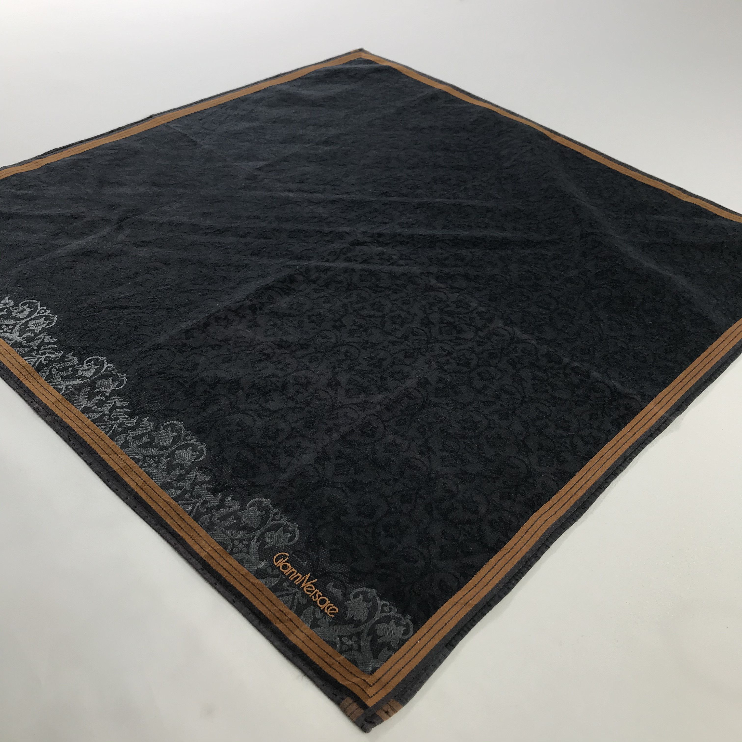 Versace × Vintage Gianni Versace Handkerchief / Neckerchief / Bandana Size ONE SIZE - 4 Thumbnail