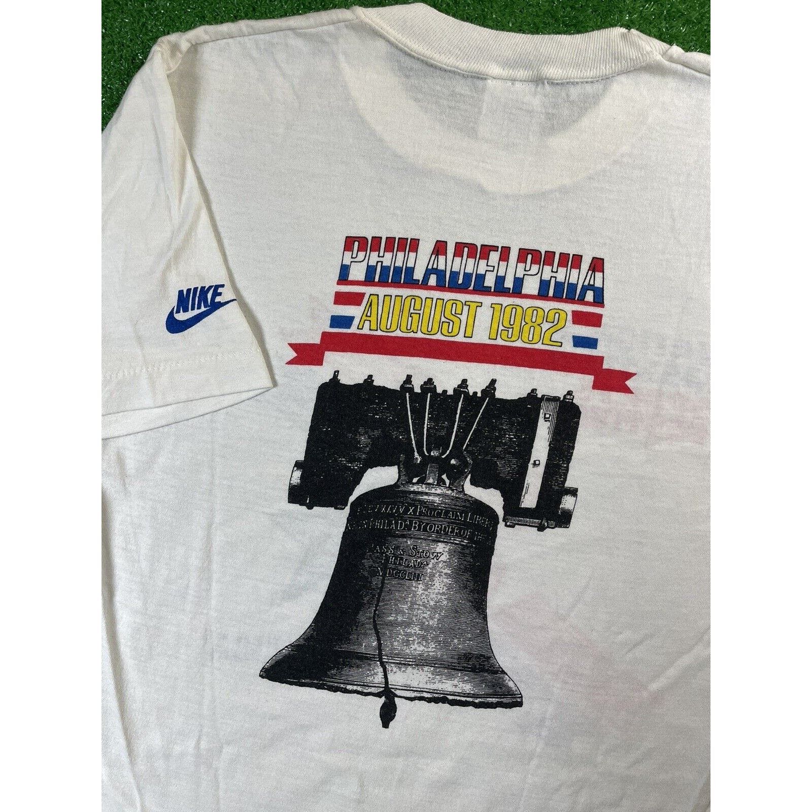 image of Vintage 80's Nike Masters Sports Philadelphia Large Shirt Usa in White, Men's