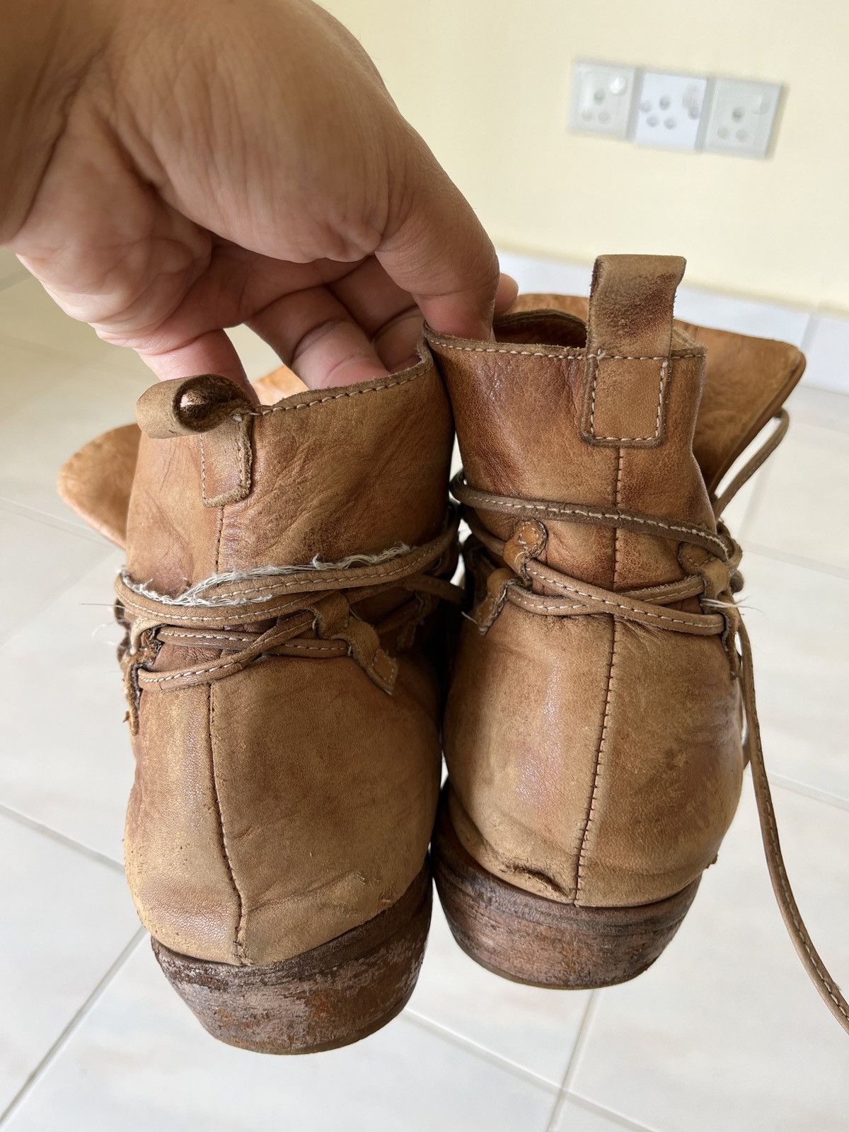 Japanese Brand 2000’s Whoop EE Lace Up Boots Size US 8 / EU 41 - 9 Thumbnail