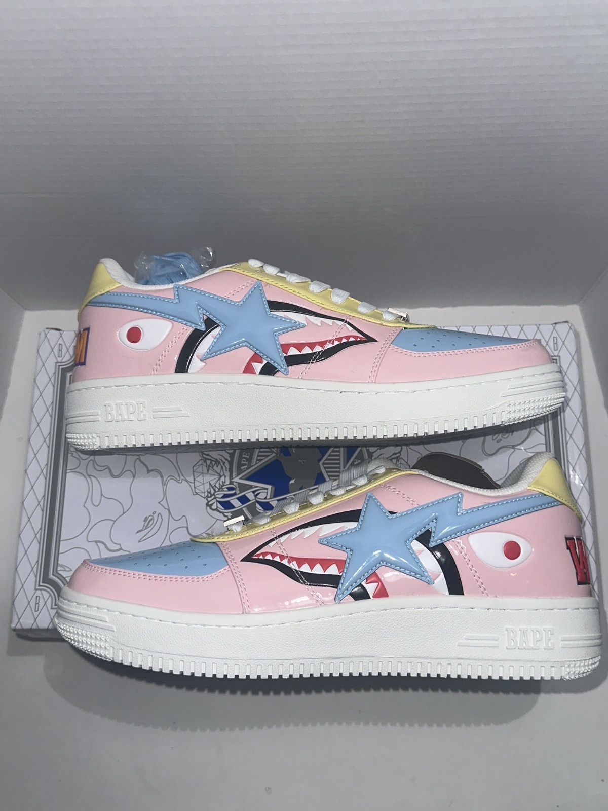 RARE! BAPE Cotton Candy/Easter Patent Shark Bapesta DS US11