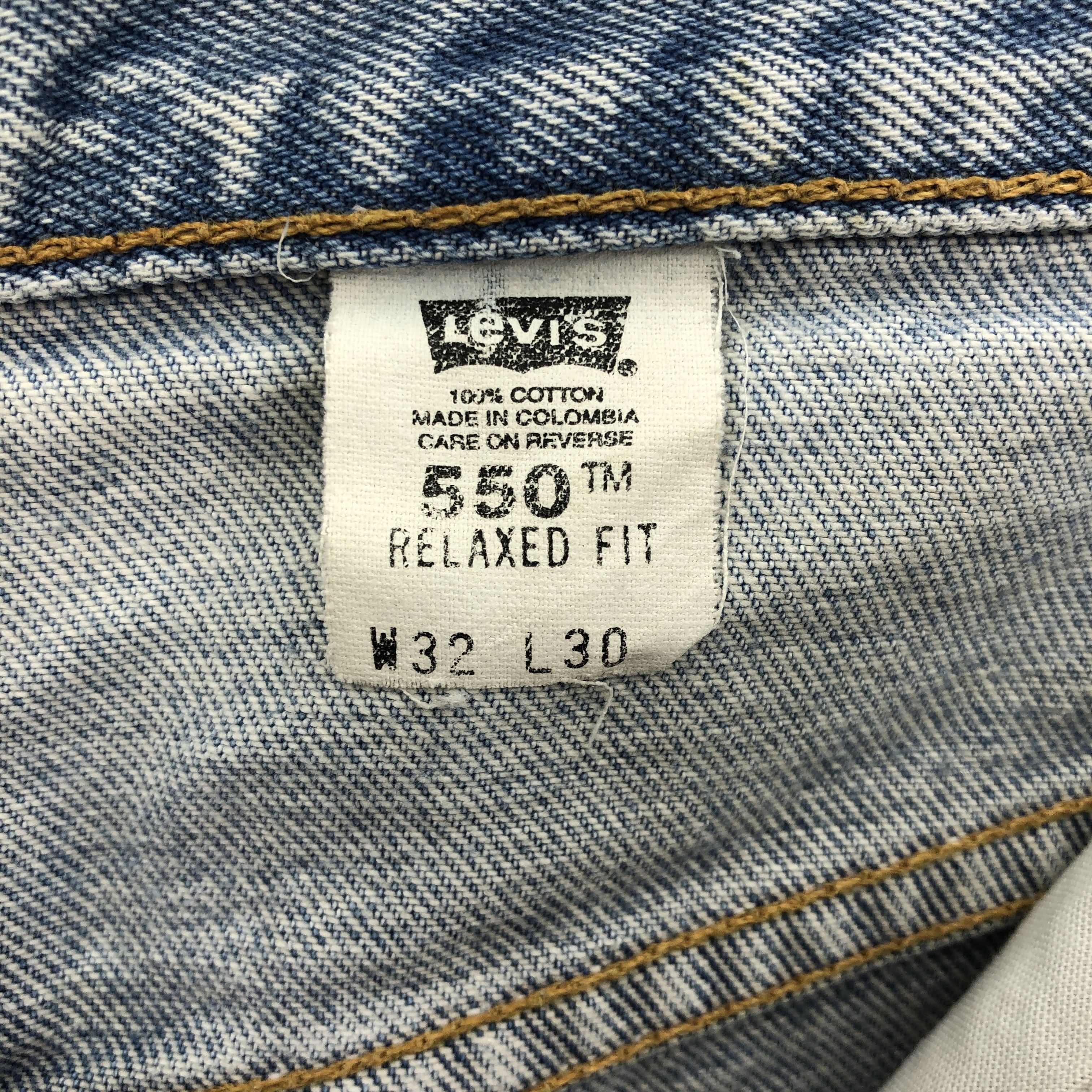 Levi's Vintage Levis 550 Light Wash Jeans Levi's Sun Faded Denim Size US 30 / EU 46 - 6 Thumbnail