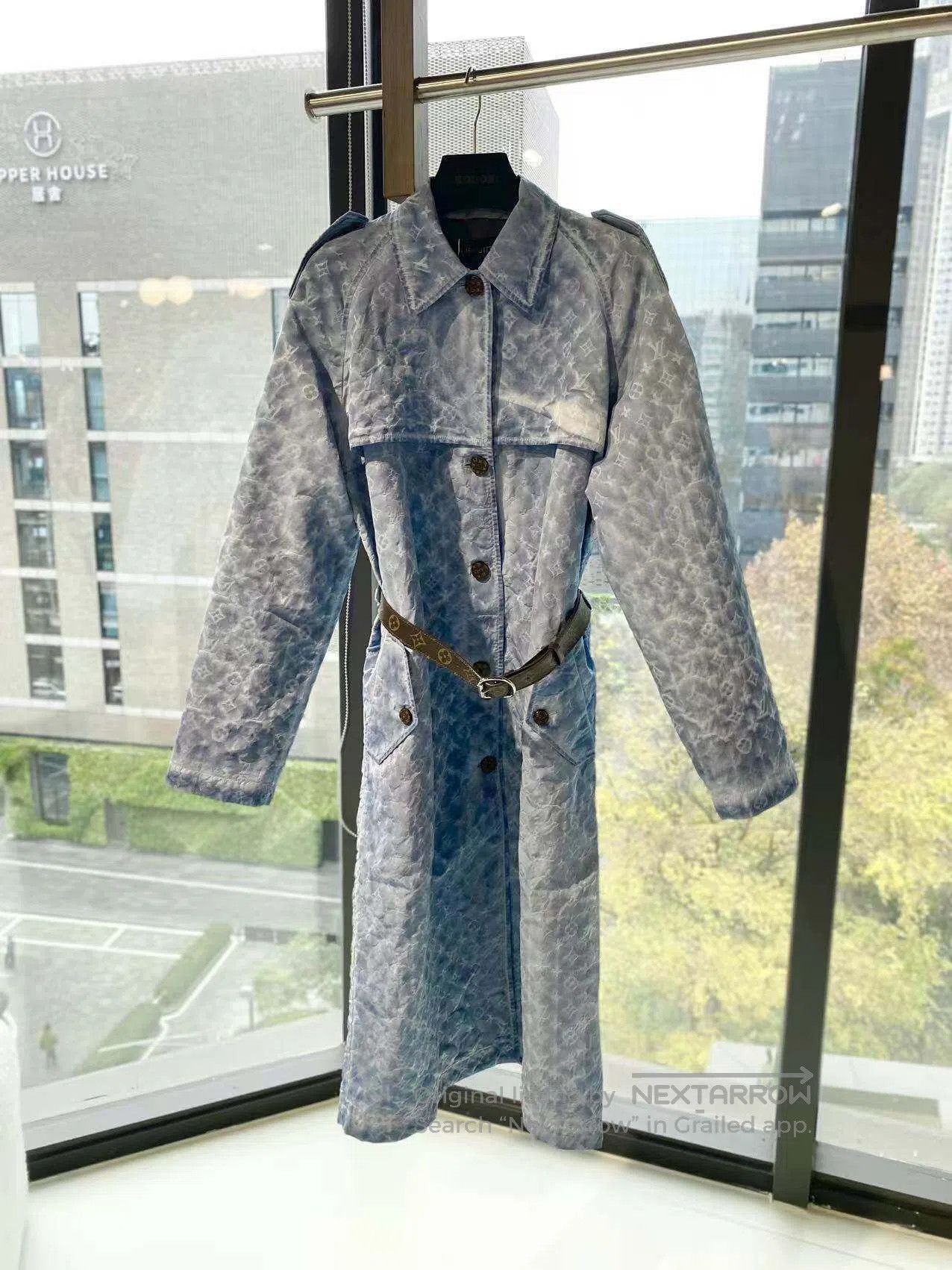 Louis Vuitton Louis Vuitton The old flower is full of printed belts and Size XXS / US 00 / IT 34 - 2 Thumbnail