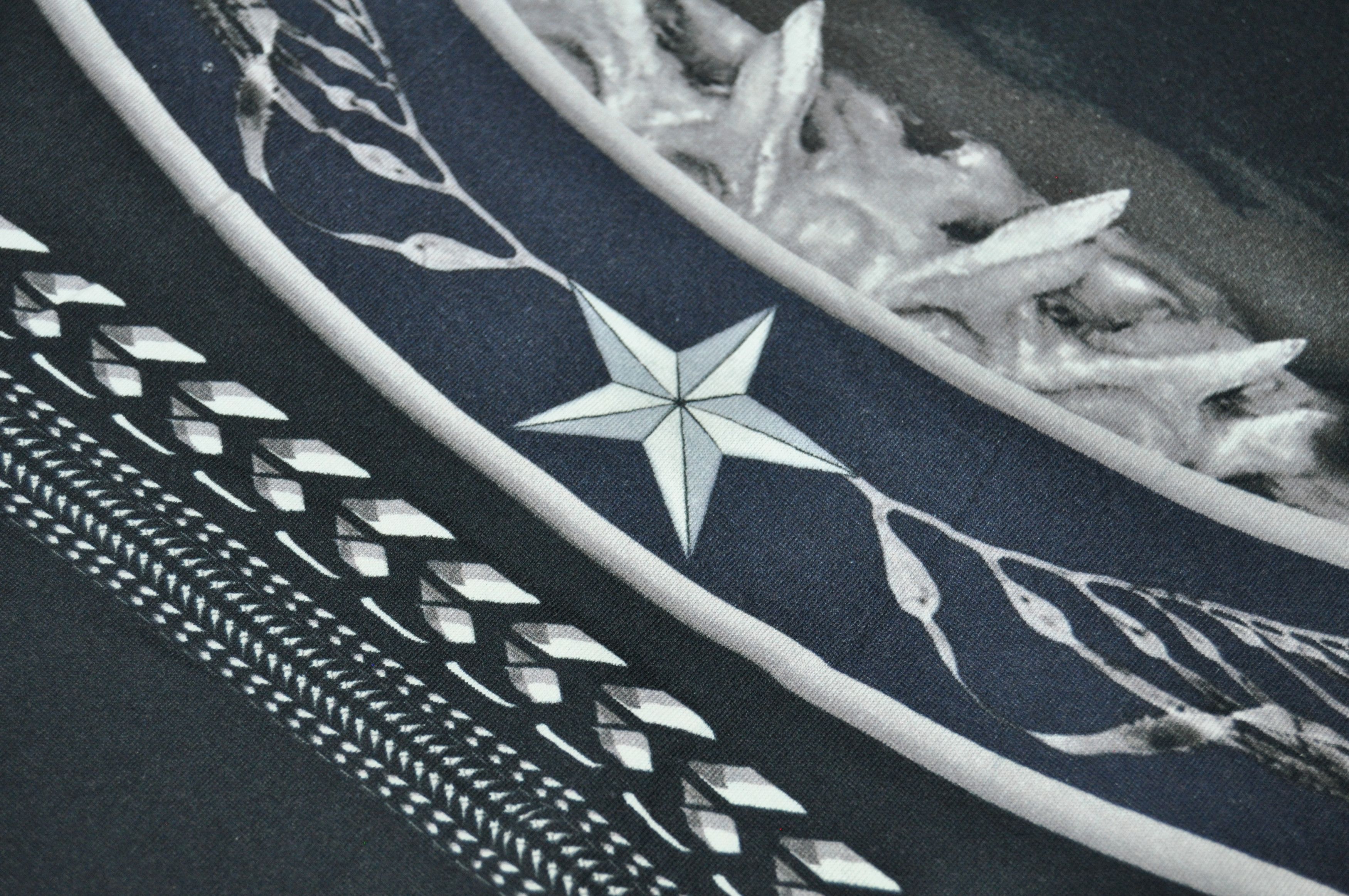 Givenchy Givenchy - RT - Pre-Fall 2012 - Shark & Mermaid-Print Tee Size US XXS / EU 40 - 6 Thumbnail