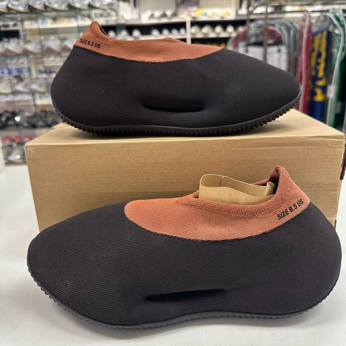 Adidas Size 8.5 - adidas Yeezy Knit Runner Carbon Brown 2022 GY1759 Size US 8.5 / EU 41-42 - 1 Thumbnail