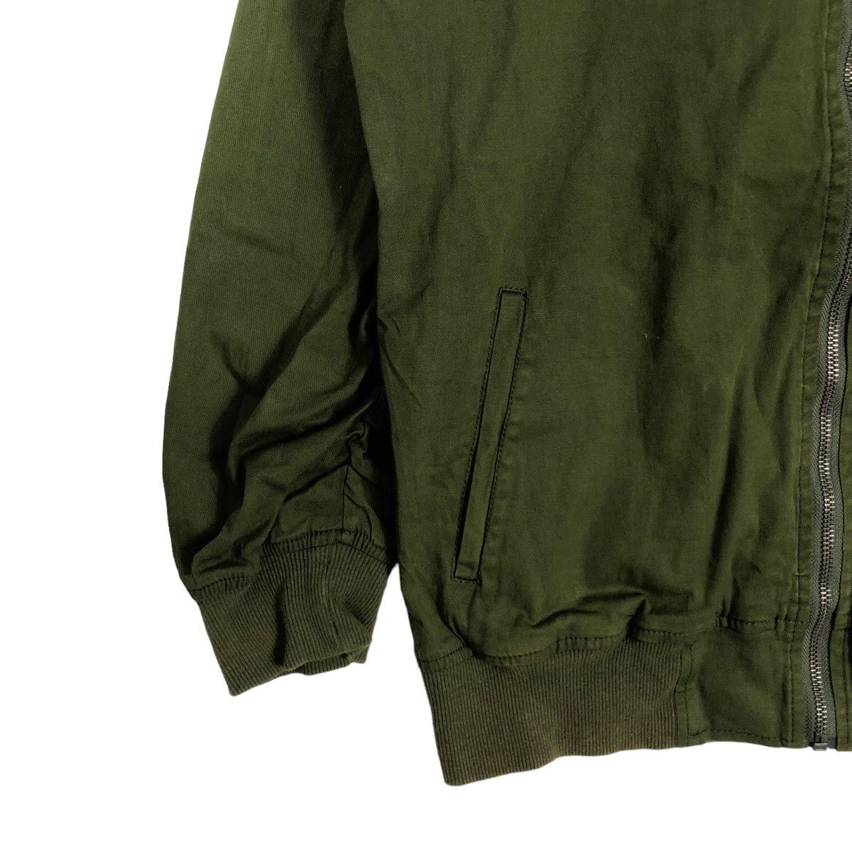 In The Attic 🔥90’s Riot Riot Bomber Jacket In The Attic Japan Military Size US L / EU 52-54 / 3 - 4 Thumbnail