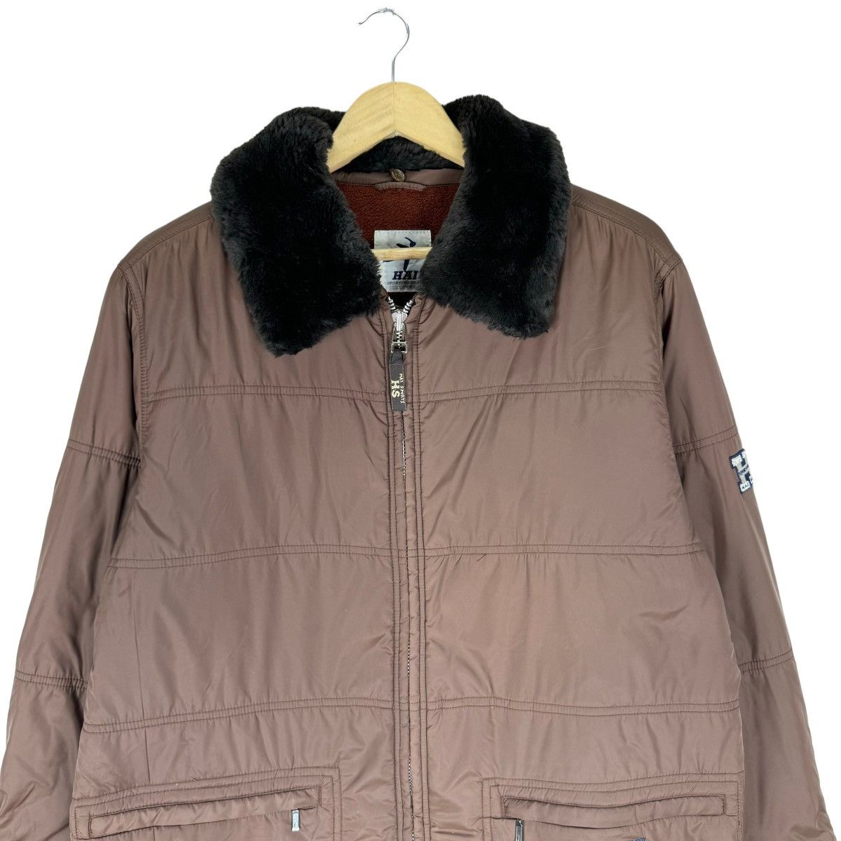 Hai Sporting Gear ☀️HAI SPORTING GEAR IS LIGHT PUFFER ATTACH FUR JACKET Size US M / EU 48-50 / 2 - 3 Thumbnail