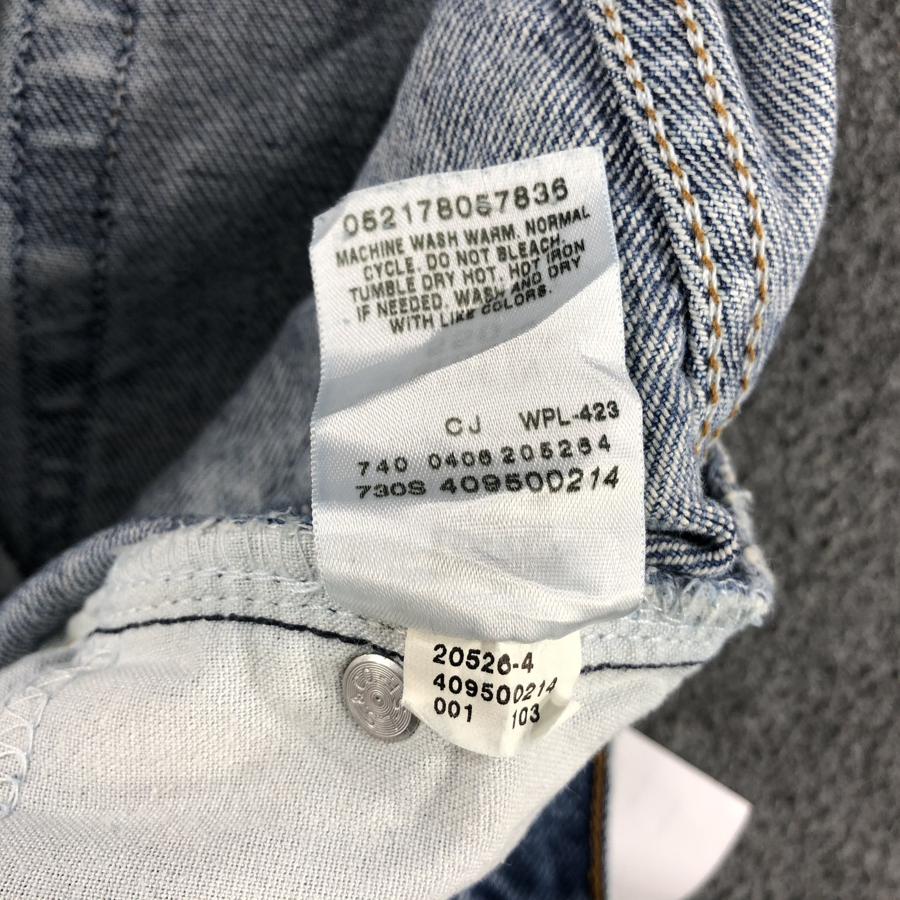 Levi's Vintage Blue Wash Levis 550 Jeans-J1394 Size US 31 - 11 Thumbnail