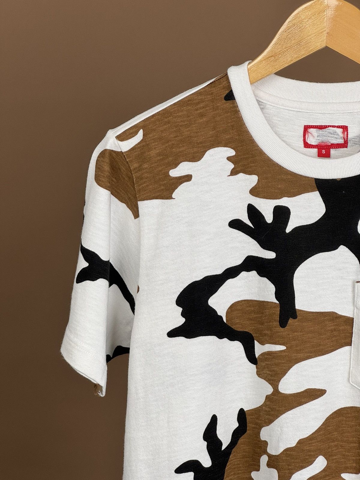 Supreme UNWORN* SUPREME Camo tee M Size US S / EU 44-46 / 1 - 5 Thumbnail
