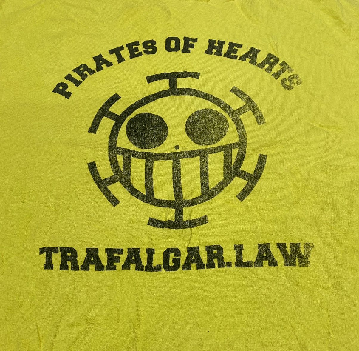 Anime Vintage ONE PIECE Pirates Of Hearts By COSPA T-Shirt Size US M / EU 48-50 / 2 - 3 Thumbnail
