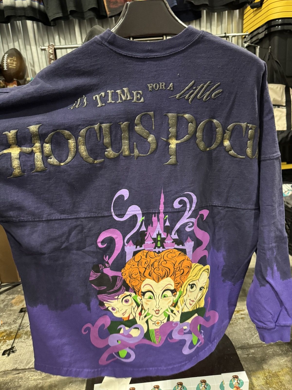 Disney Disney Hocus Pocus Halloween Spirit Jersey Large Size US L / EU 52-54 / 3 - 2 Thumbnail