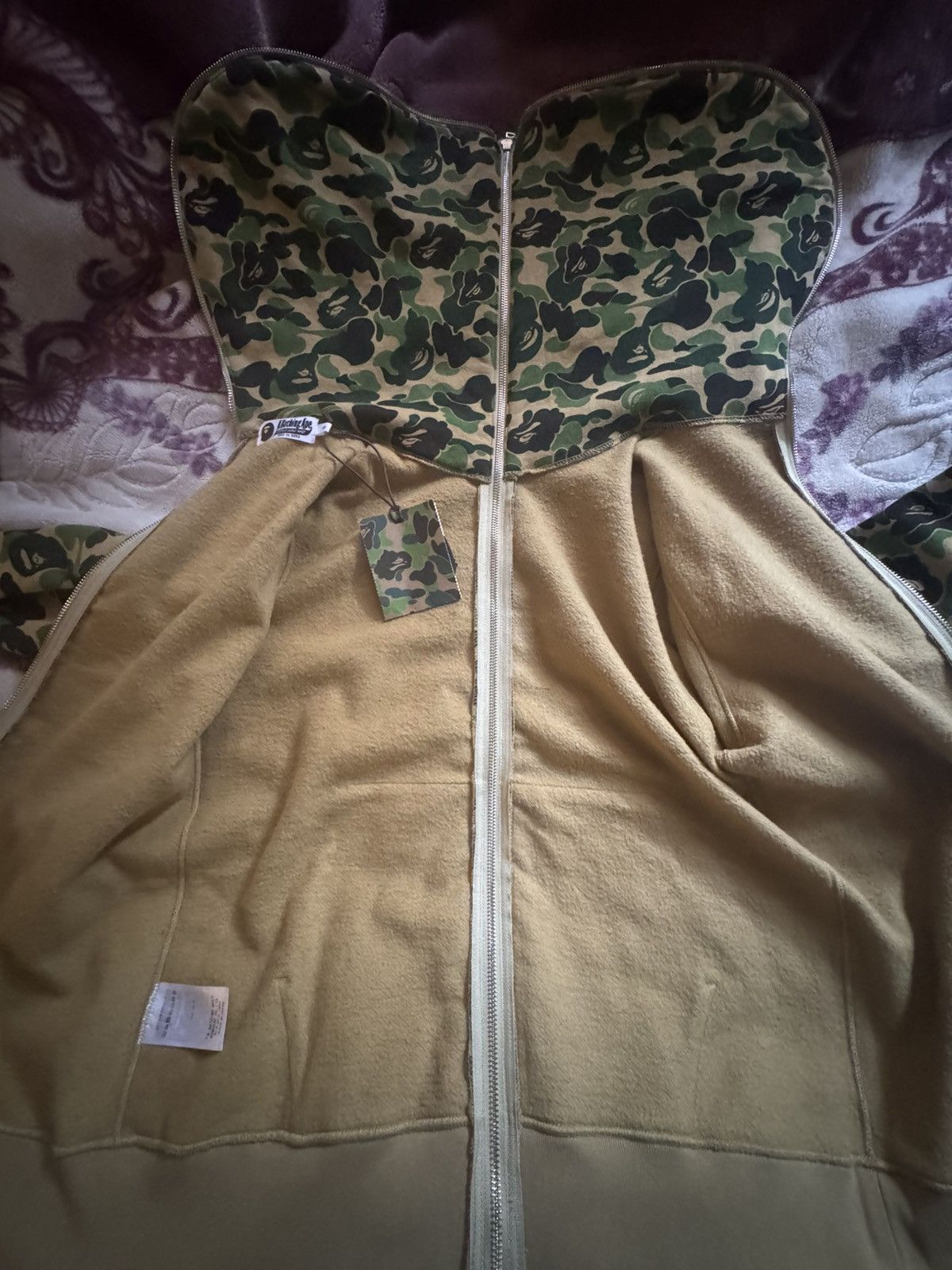Bape ABC CAMO SEPARATE SHARK FULL ZIP HOODIE Size US S / EU 44-46 / 1 - 19 Thumbnail