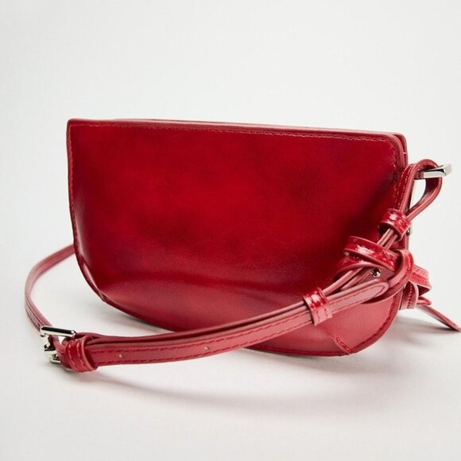 Zara Zara NWT Red Mini Crossbody Shoulder Bag Flower Charm Size ONE SIZE - 14 Thumbnail