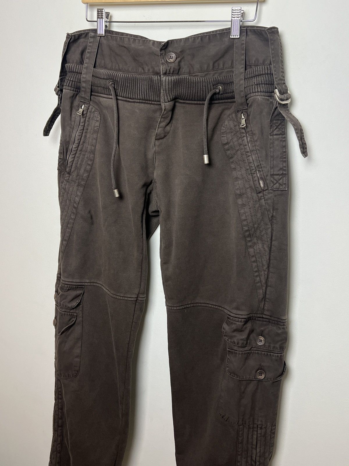 Dolce & Gabbana dolce&gabbana y2k multipocket double waist cargo sweatpants Size US 34 / EU 50 - 6 Thumbnail