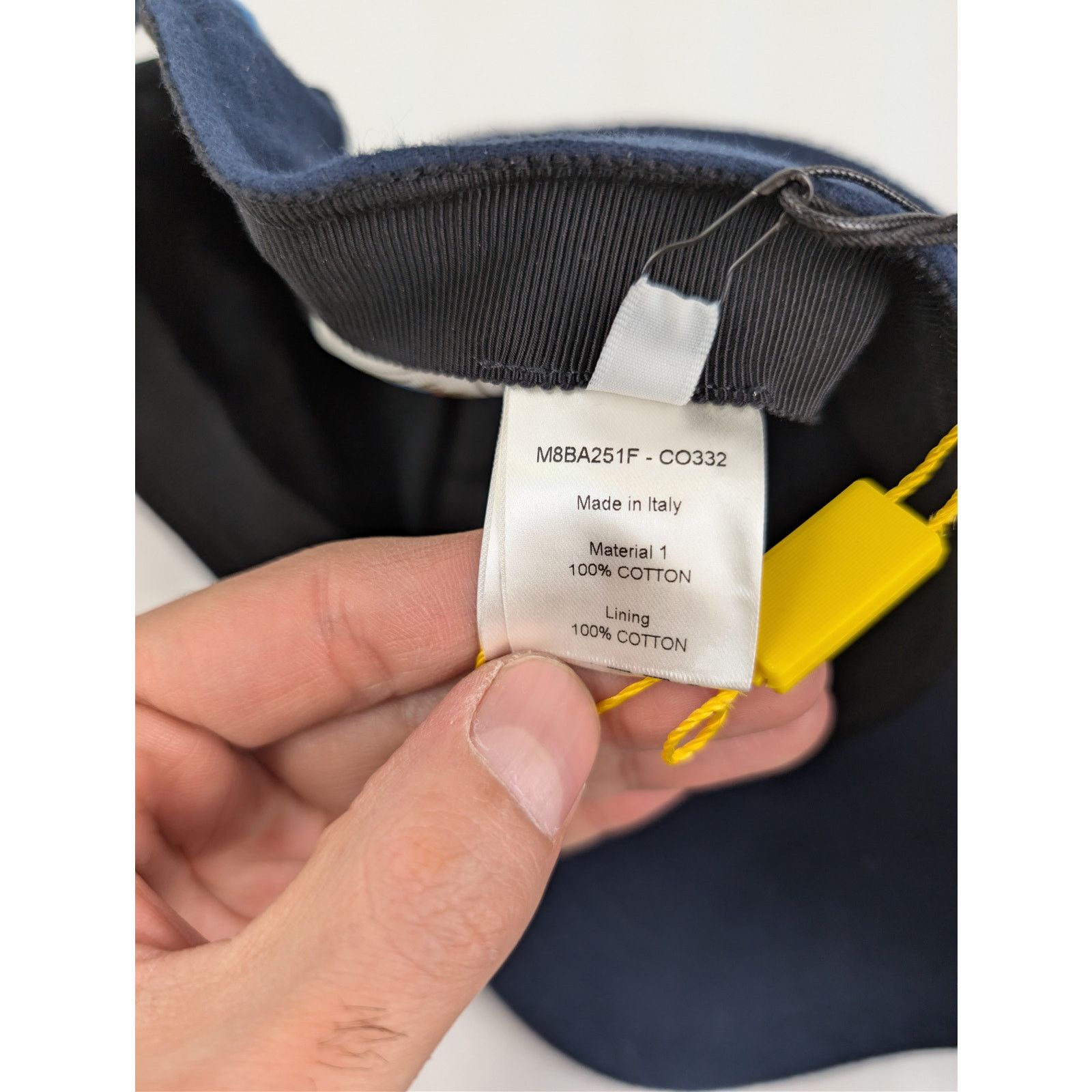 Bally o1rshd1 CC20 Size: 1 / Peacoat Cap / Hat in Navy Blue Size ONE SIZE - 11 Thumbnail