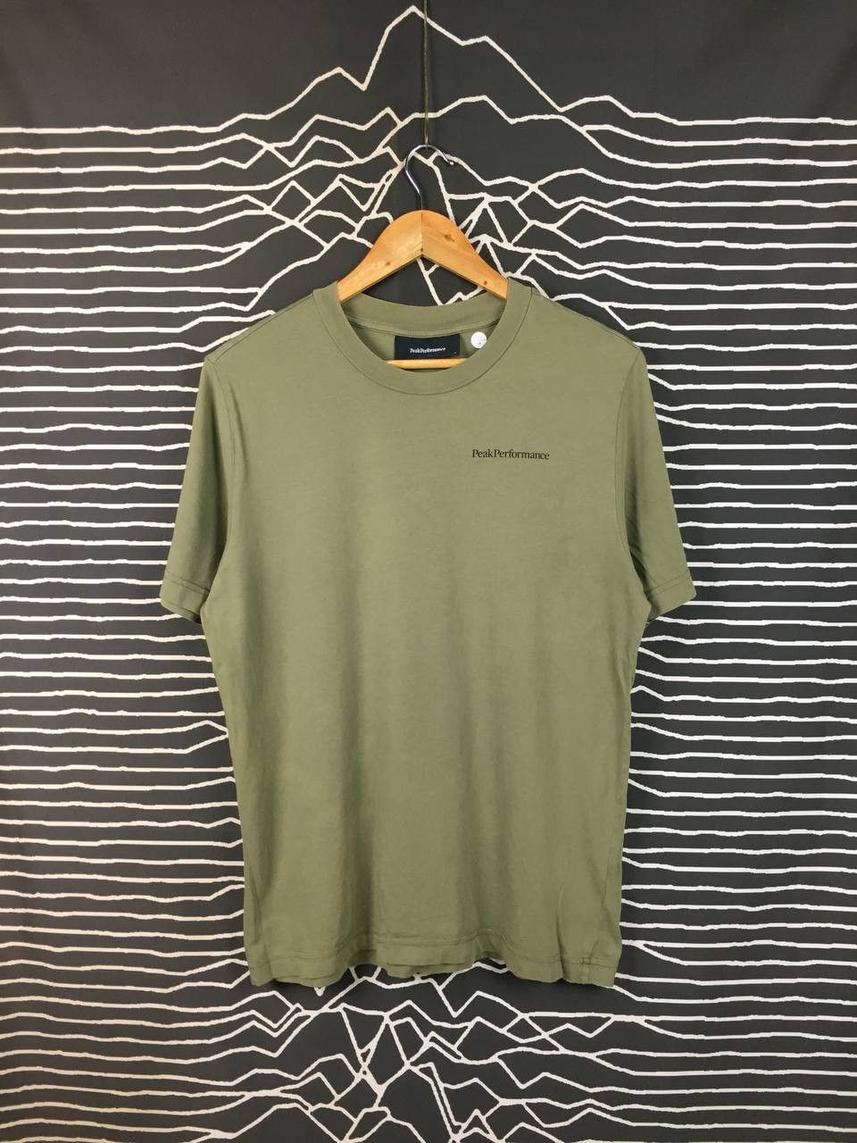 Peak Performance Peak Performance R&D Logo Olive Green Casual Wear Tee Size US S / EU 44-46 / 1 - 6 Thumbnail
