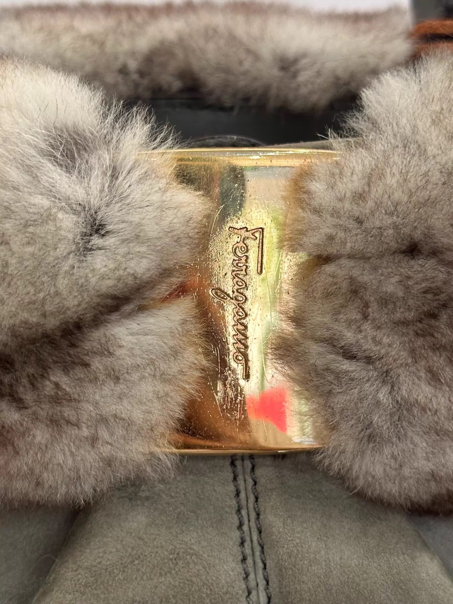 Salvatore Ferragamo Ferragamo Gray Suede Fur Mini Music Score Bag Mint Size ONE SIZE - 4 Thumbnail
